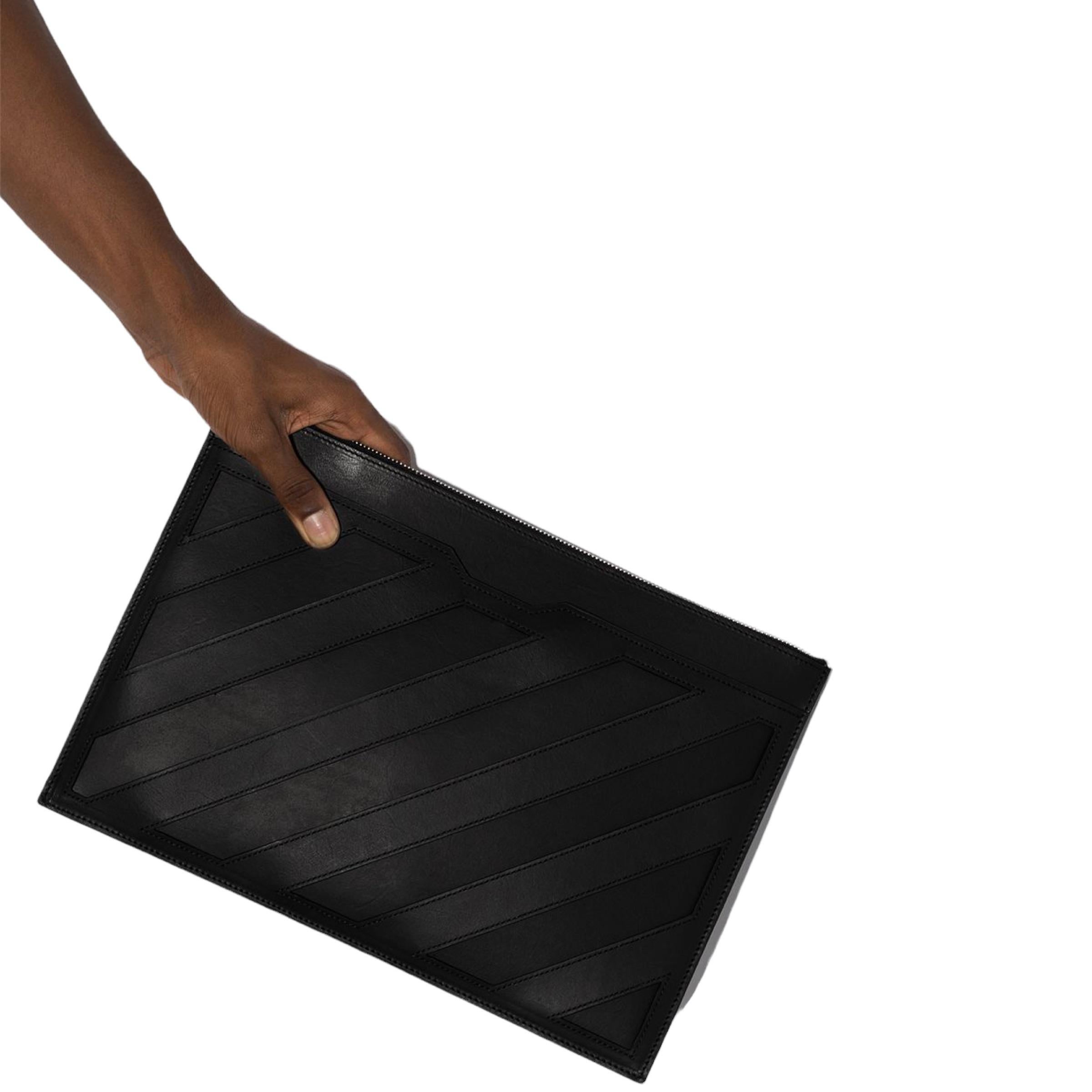 Women's or Men's NEW Off-White Virgil Abloh Diagonal Stripes Leather Clutch Bag For Sale
