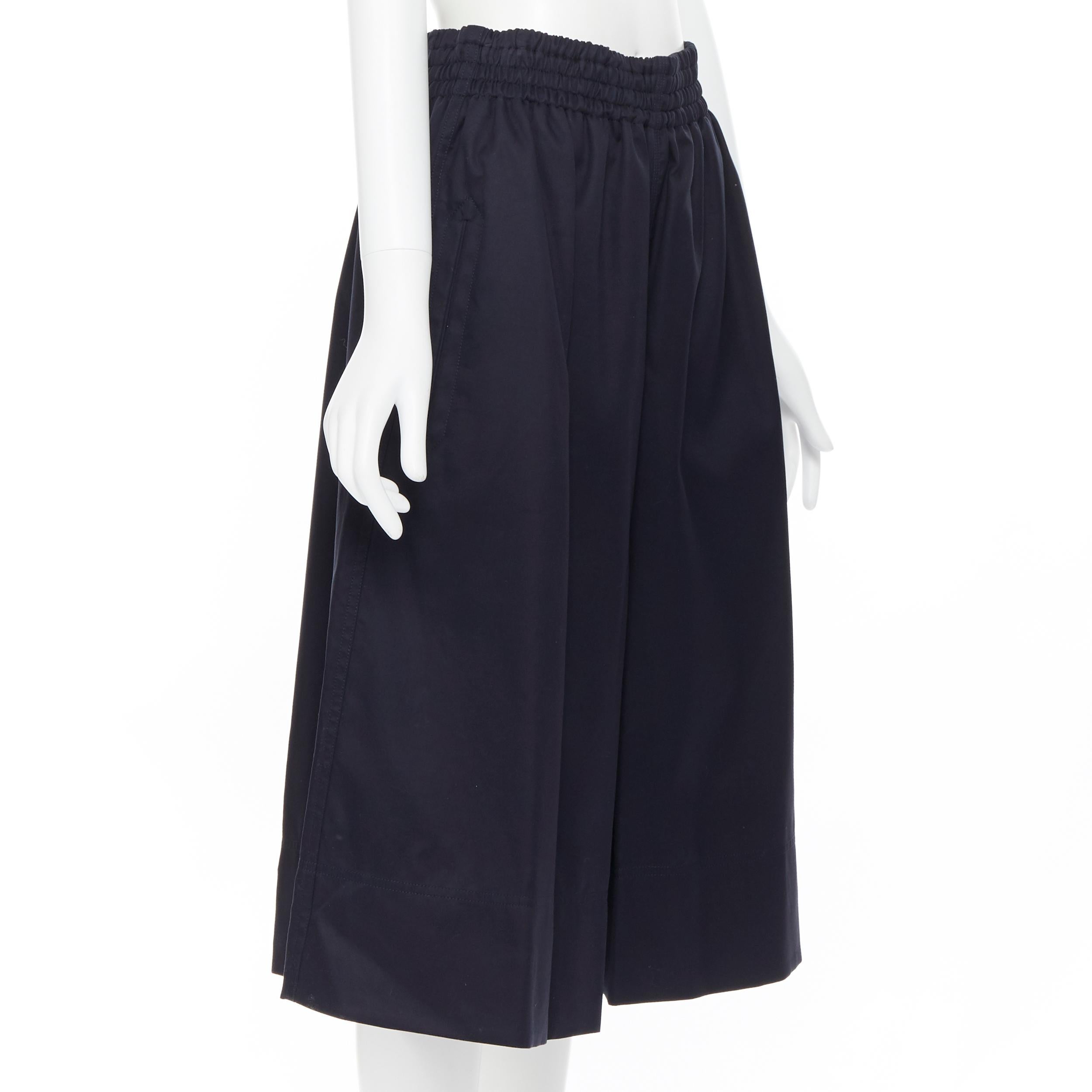 Neu OLD CELINE PHOEBE PHILO 100% Baumwolle marineblaue Culotte-Shorts mit weitem Bein FR34 XS im Zustand „Neu“ in Hong Kong, NT
