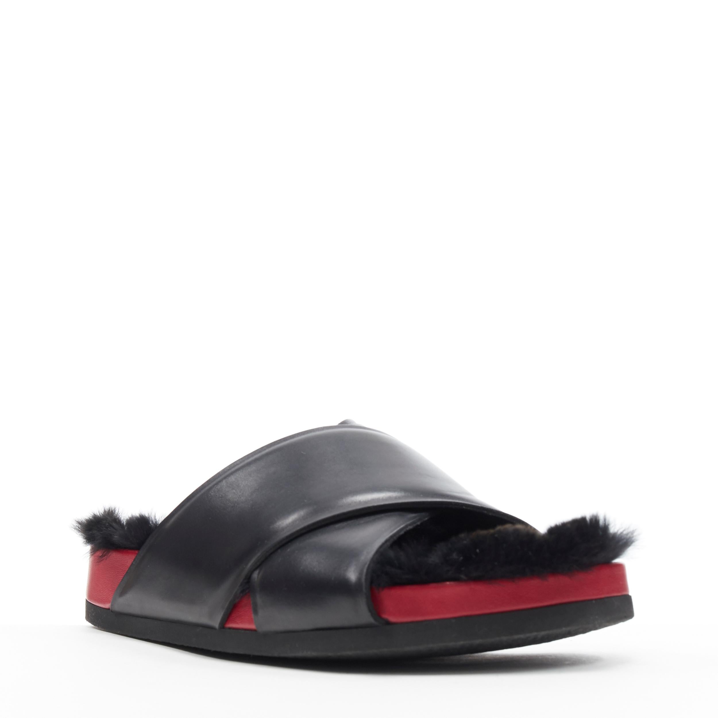 new OLD CELINE PHOEBE PHILO red white leather Twist Boxy slides sandals EU37
Brand: Celine
Designer: Phoebe Philo
Model Name / Style: Boxy slides
Material: Leather
Color: Red, white
Pattern: Solid
Extra Detail: Boxy sandals. Red grosgrain twisted
