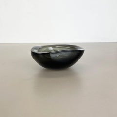 New Old Stock 1, 2kg Murano Glass Shell Bowl Antonio da Ros, Cenedese Italy 1960s