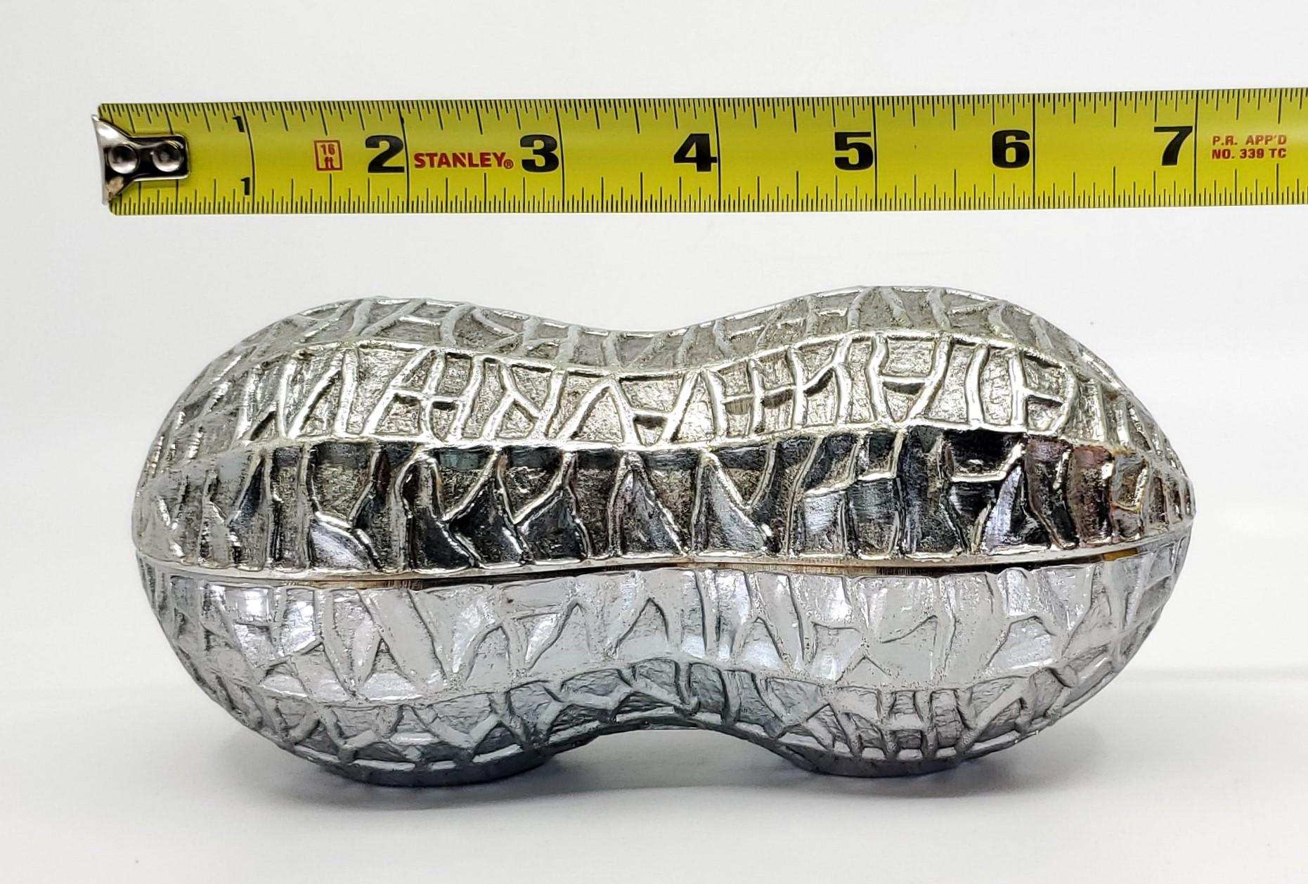 New Old Stock 1970s Silver Plate Peanut Box With Gold Tone Interior For Sale 2