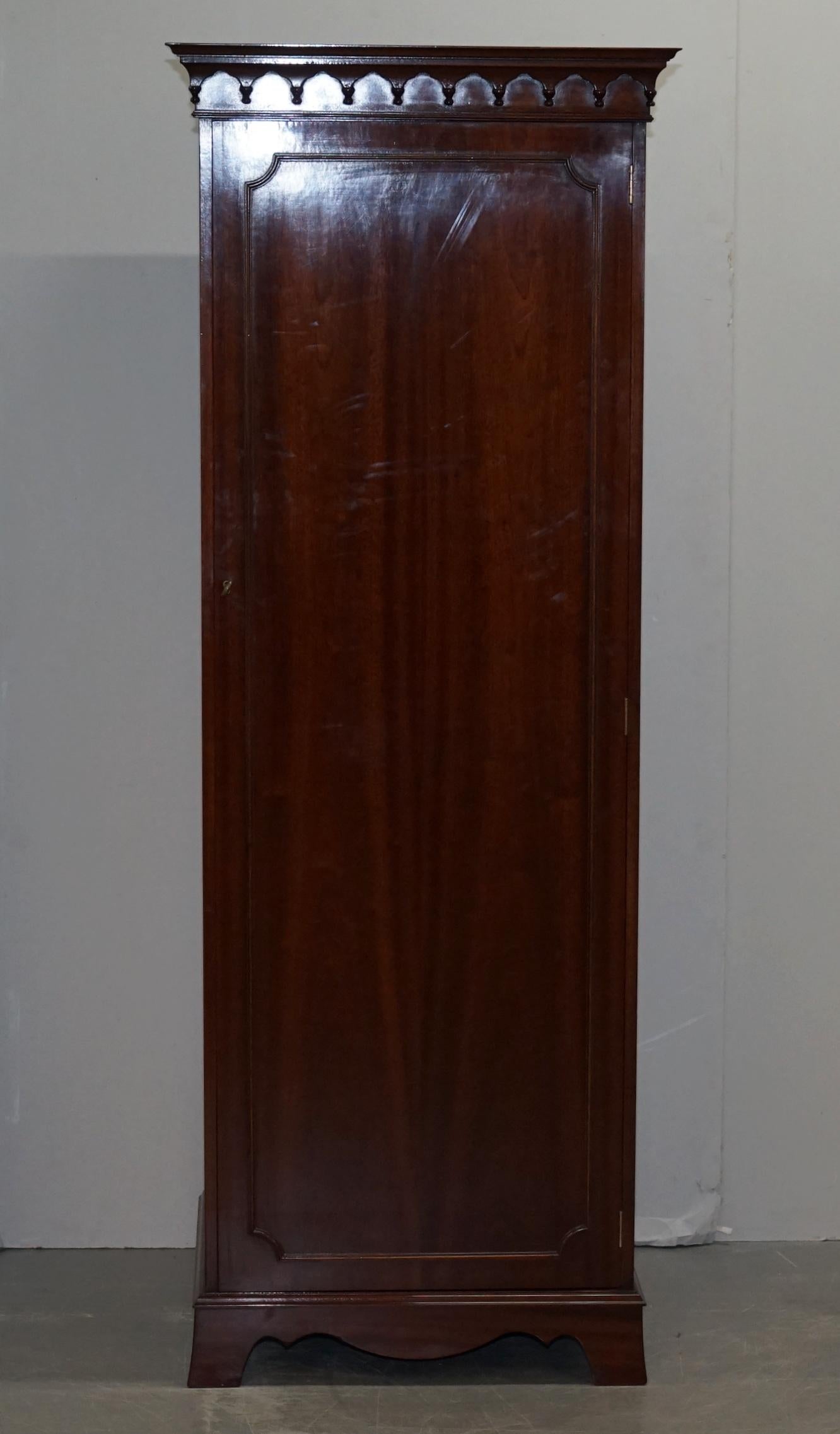 We are delighted to offer for sale this lovely new old stock Bevan Funnel mahogany hall cupboard or single wardrobe with height adjustable shelves

A good looking and well made luxury hall cupboard or wardrobe in mahogany, hand made in England by