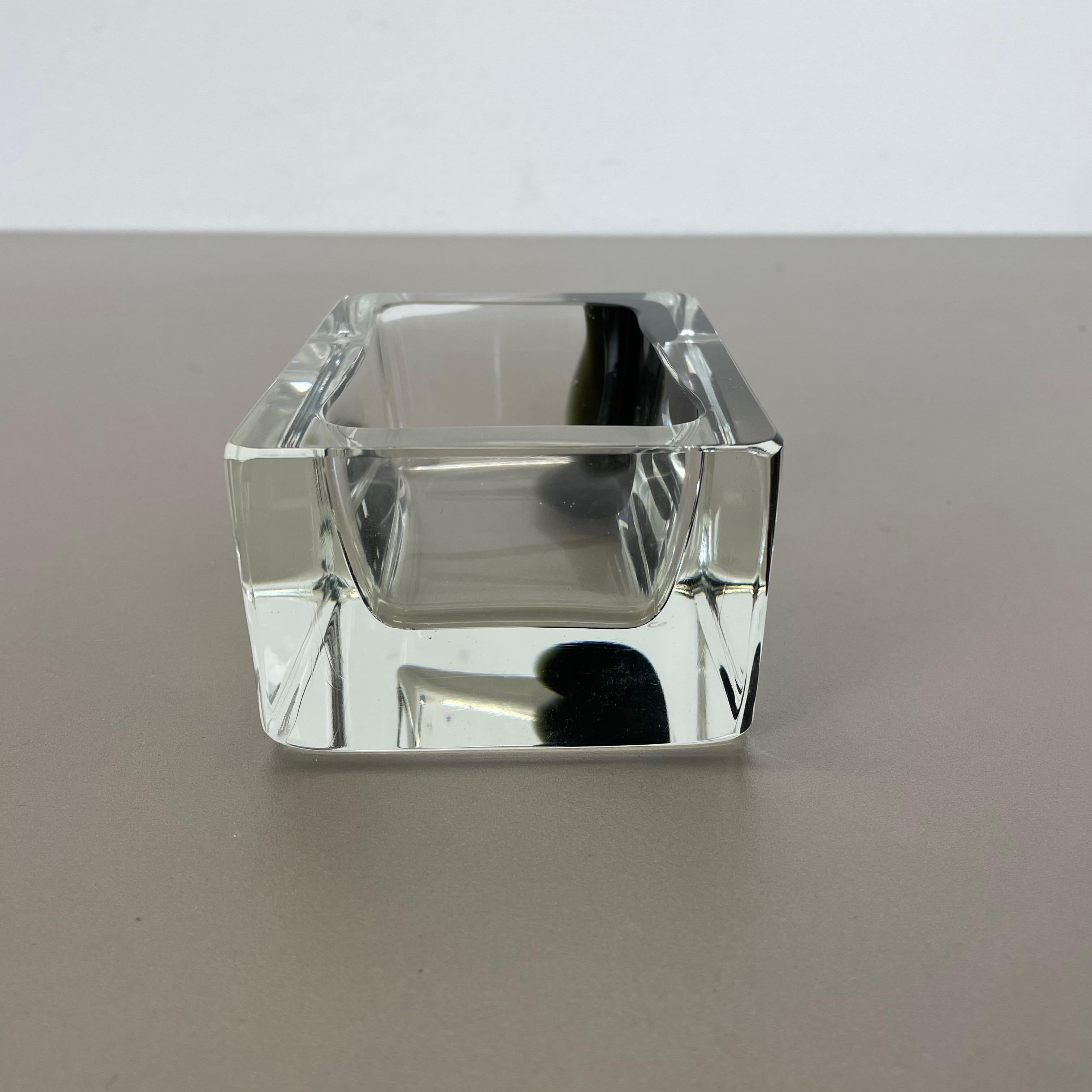 Nuovo Vecchio Stock Grande Vaso di vetro di Murano da 1.1kg Antonio da Ros Cenedese 1970, No.2 in vendita 6