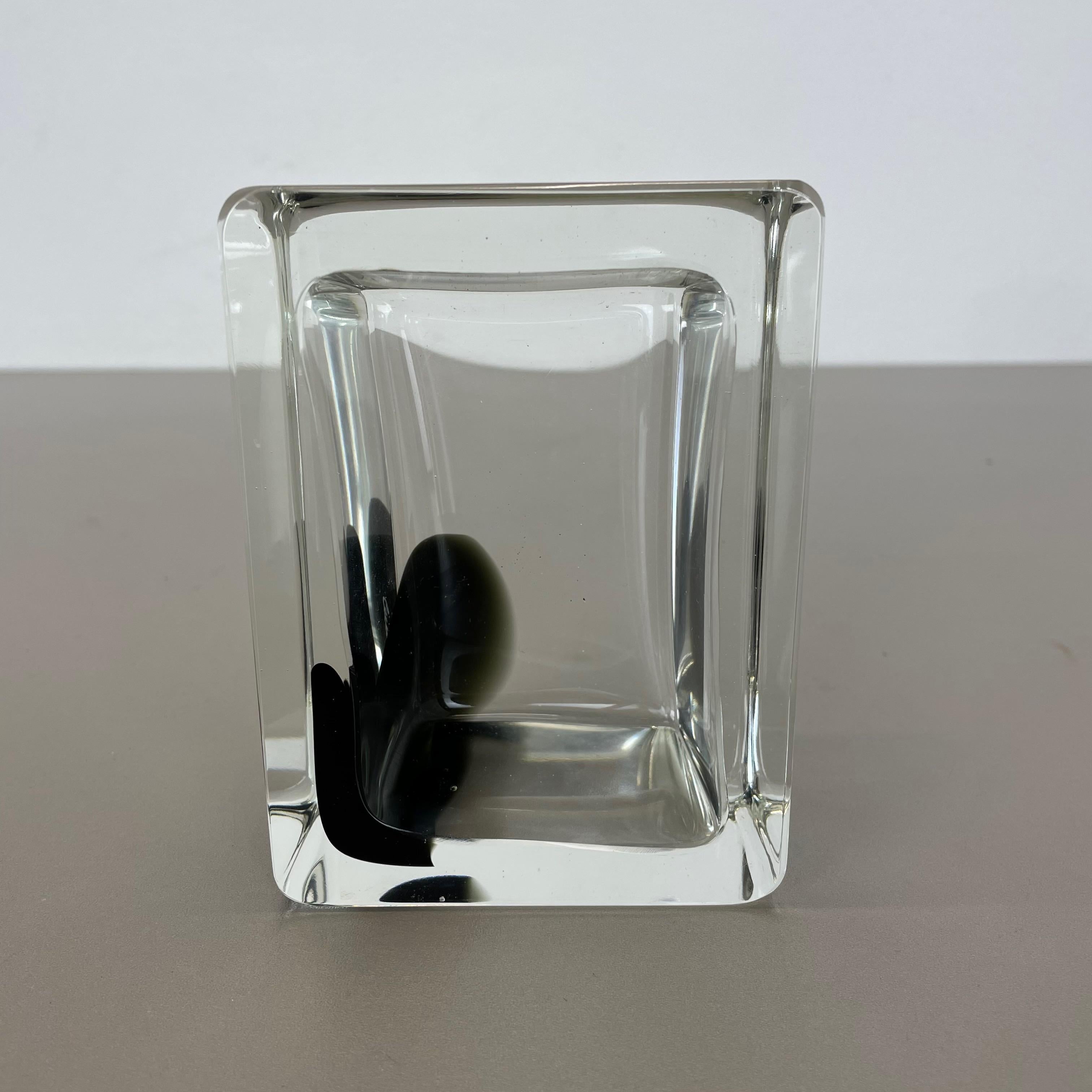 Nuovo Vecchio Stock Grande Vaso di vetro di Murano da 1.1kg Antonio da Ros Cenedese 1970, No.2 in vendita 9