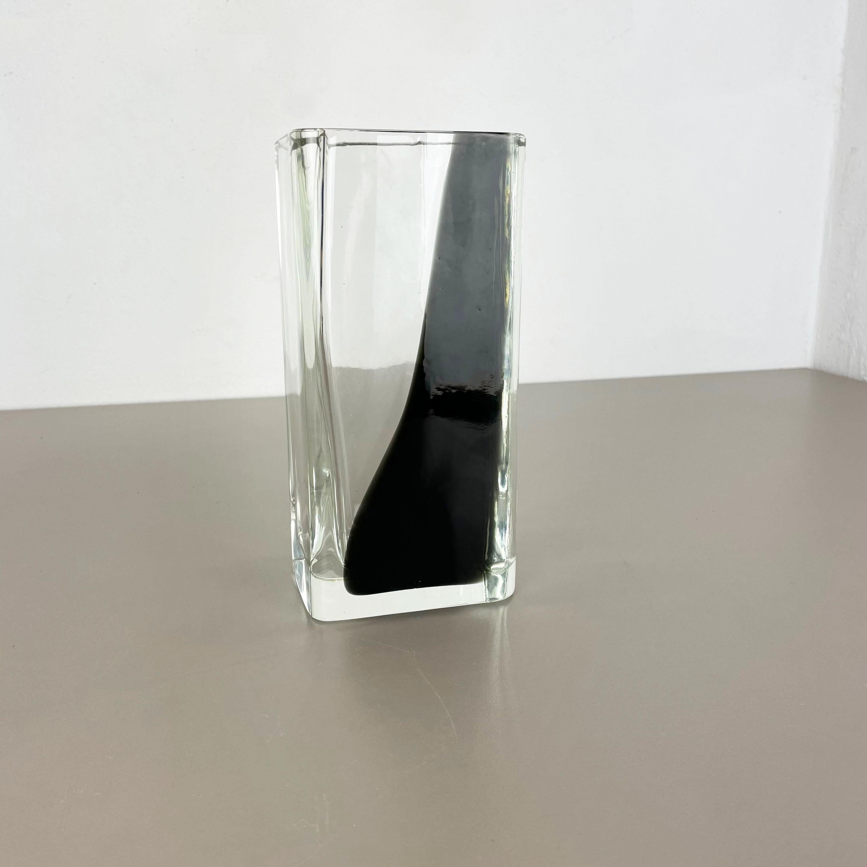 Article:

Murano glass vase element


Design:

Antonio da Ros


Producer:

Cenedese Vetri (marked underneath the Vase)


Origin:

Murano, Italy


Decade:

1960s-1970s


This original glass vase was hand produced in the