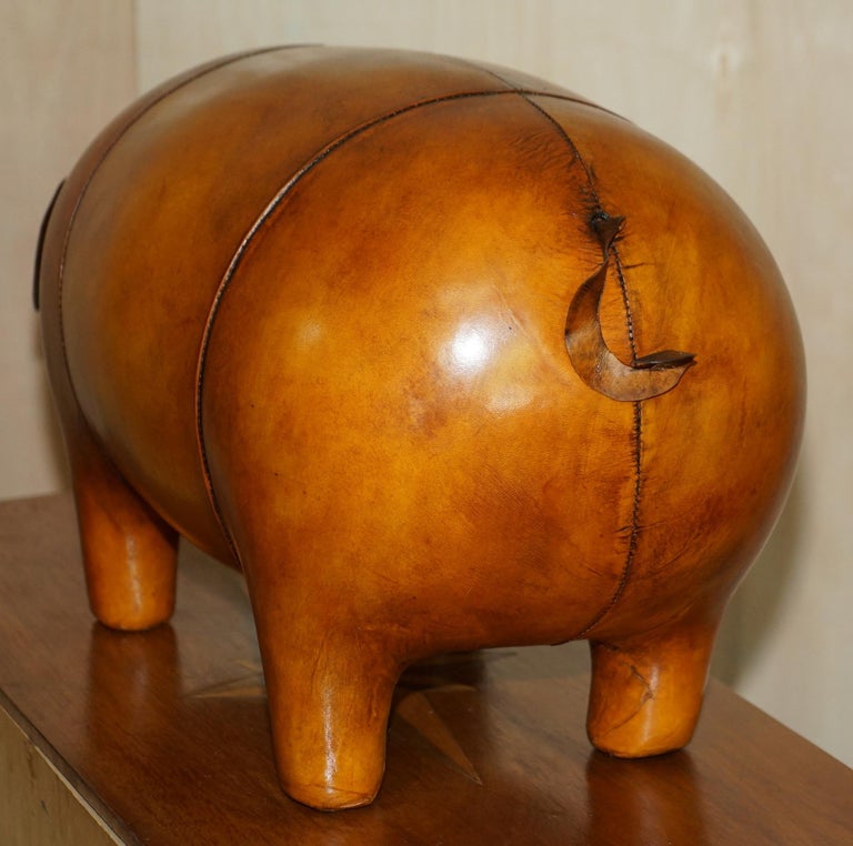 NEW OLD STOCK LIBERTY STYLE OMERSA BROWN LEATHER PIG FOOTSTOOL LARGE AND MEDiUM For Sale 6
