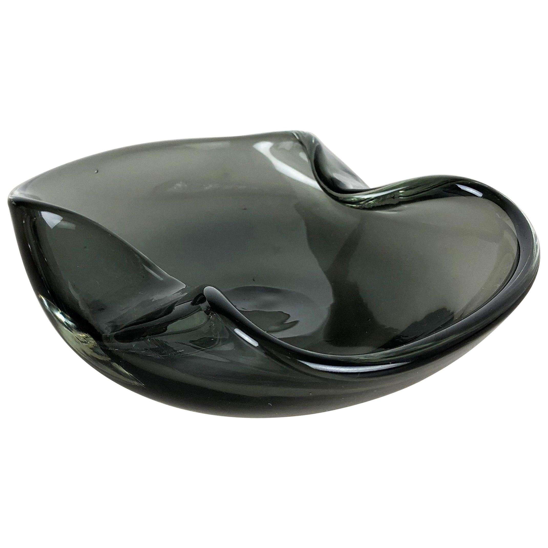 New Old Stock, Murano Glass Shell Bowl Antonio da Ros, Cenedese Italy 1960s No 2