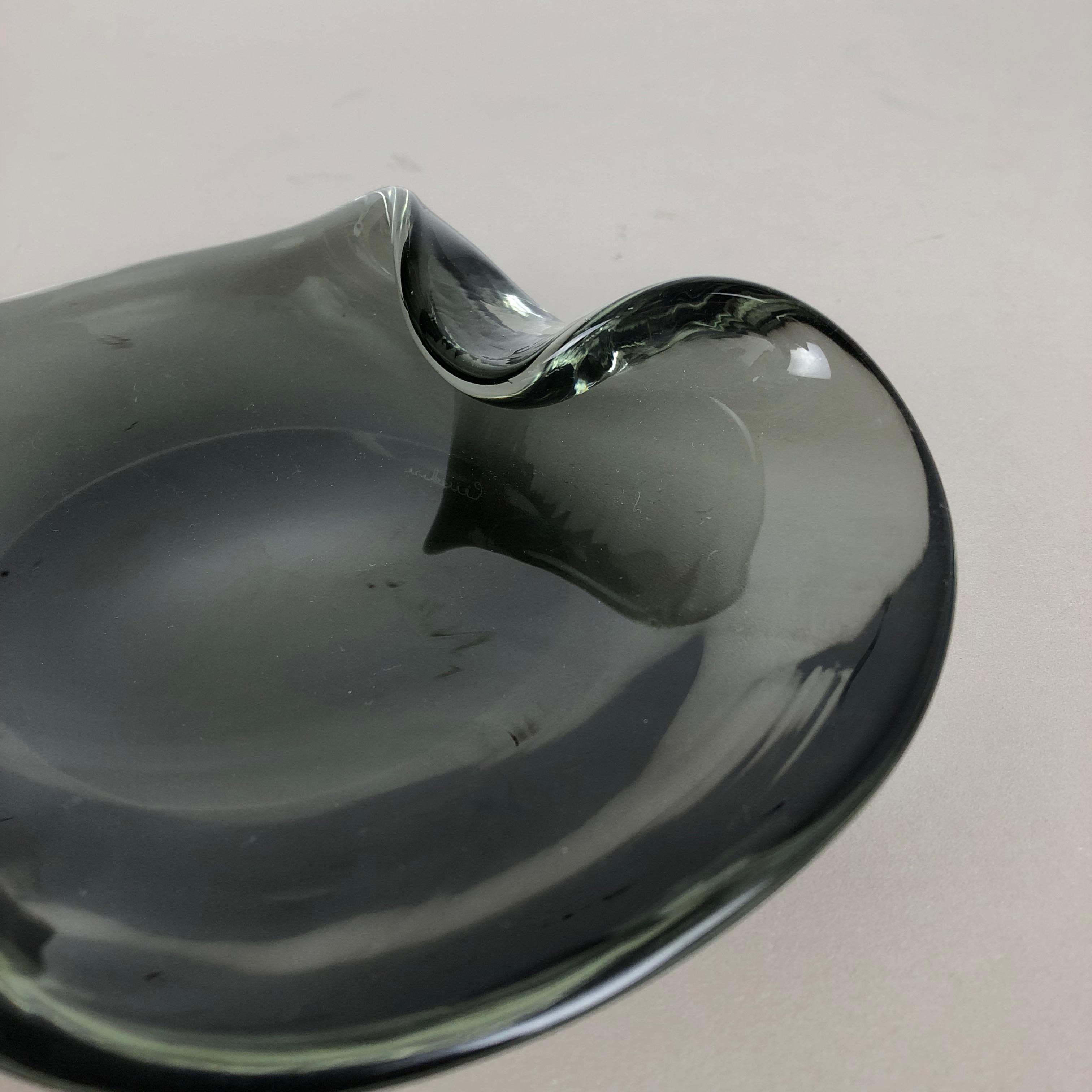 New Old Stock, Murano Glass Shell Bowl Antonio da Ros, Cenedese Italy 1960s No1 For Sale 6