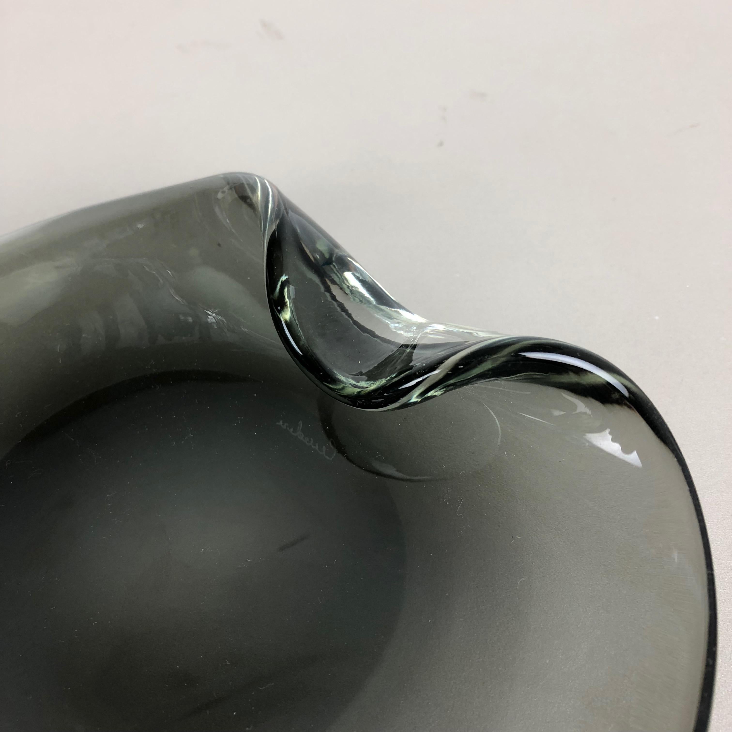 vintage murano glass shell bowl