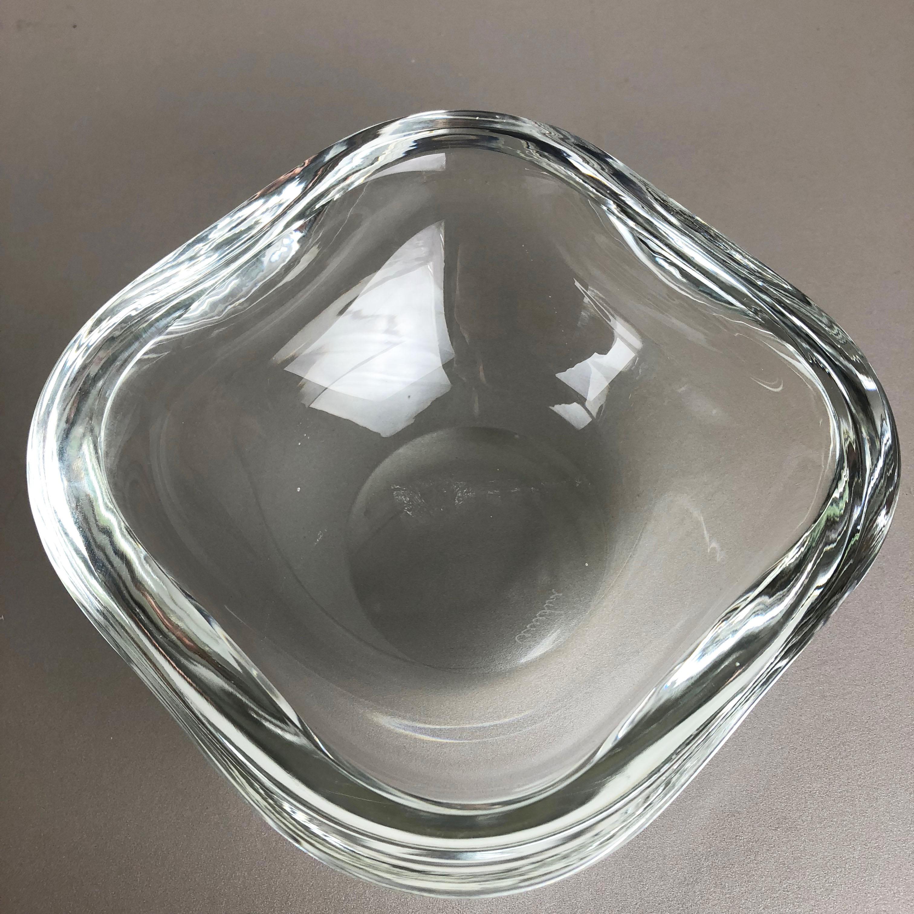 New Old Stock, Murano Heavy Clear Glass Shell Bowl, by Gino Cenedese Italy, 1960 3