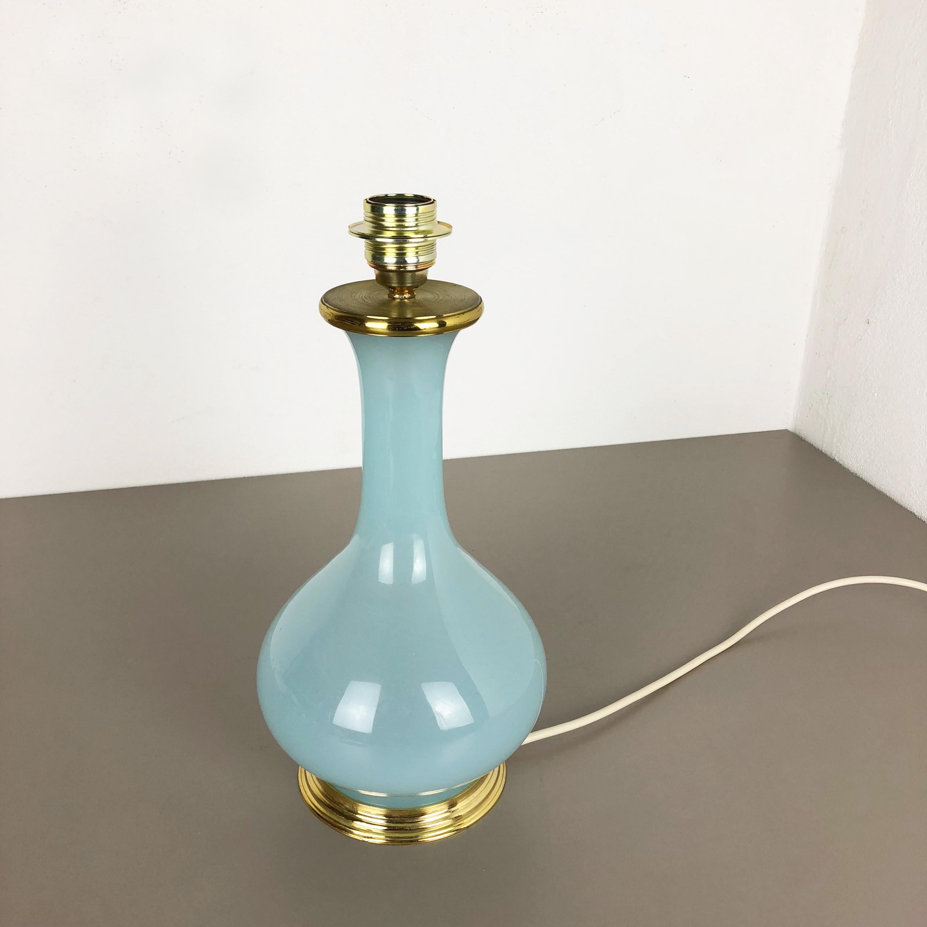 New Old Stock, Opaline Murano Glass Table Light by Cenedese Vetri, Italy, 1960 For Sale 7