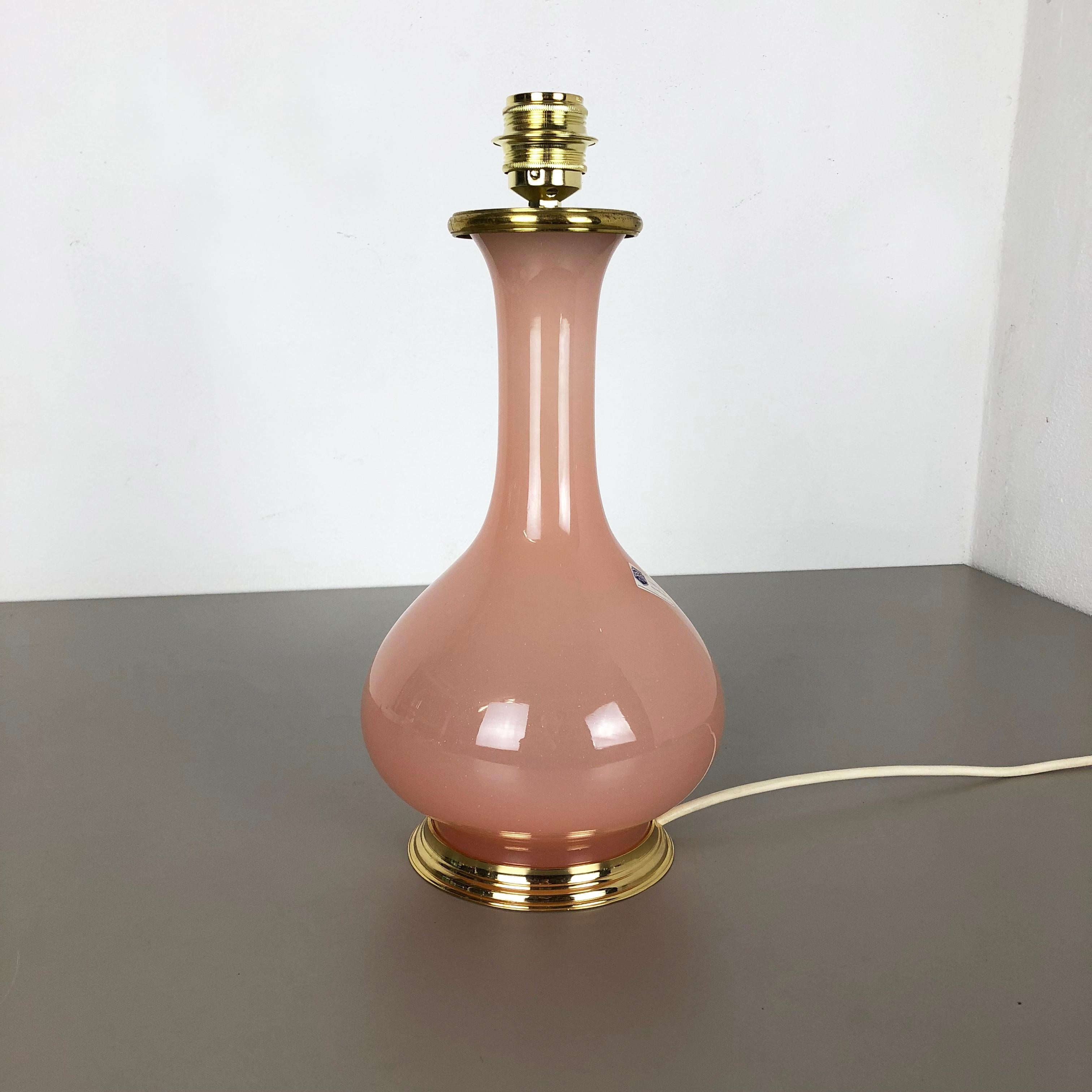 New Old Stock Opaline Murano Glass Table Light by Cenedese Vetri, Italy, 1960 For Sale 9