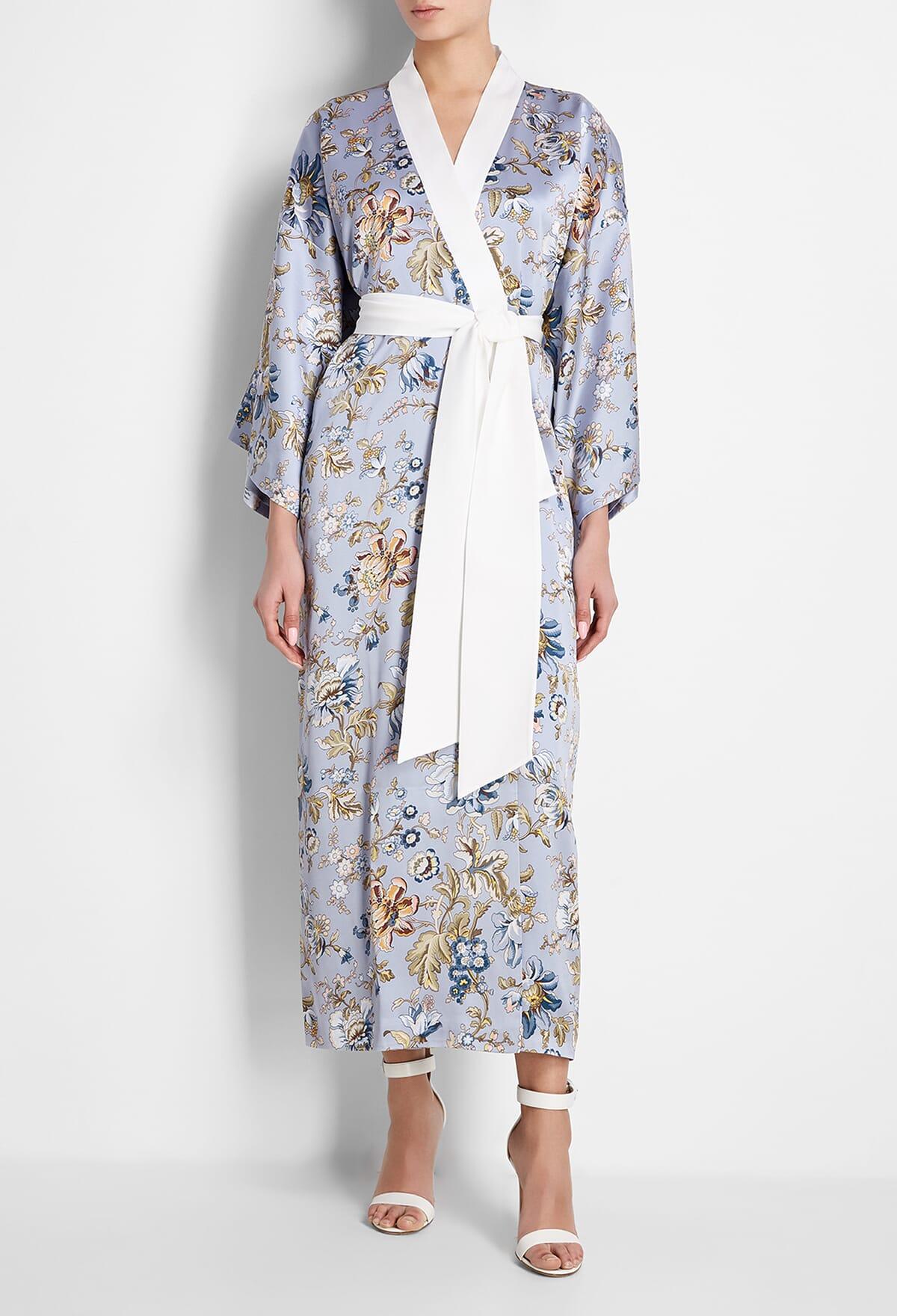 NEW Olivia von Halle Soft Blue Floral Print Silk Dressing Gown Kimono Robe OS For Sale 4