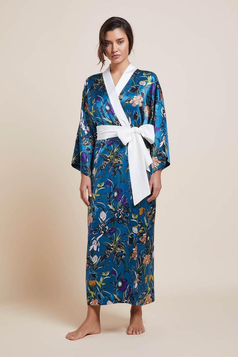 Olivia Von Halle Queenie Floral Embroidery Silk Robe - Blue - One Size