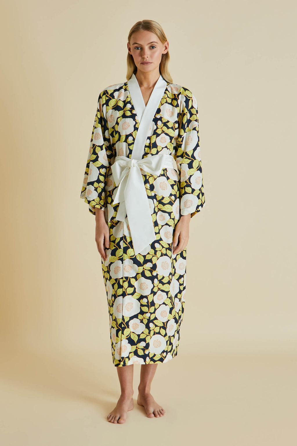 NUEVA Olivia Von Halle Vestido de seda con estampado floral estilo kimono OS en venta 3