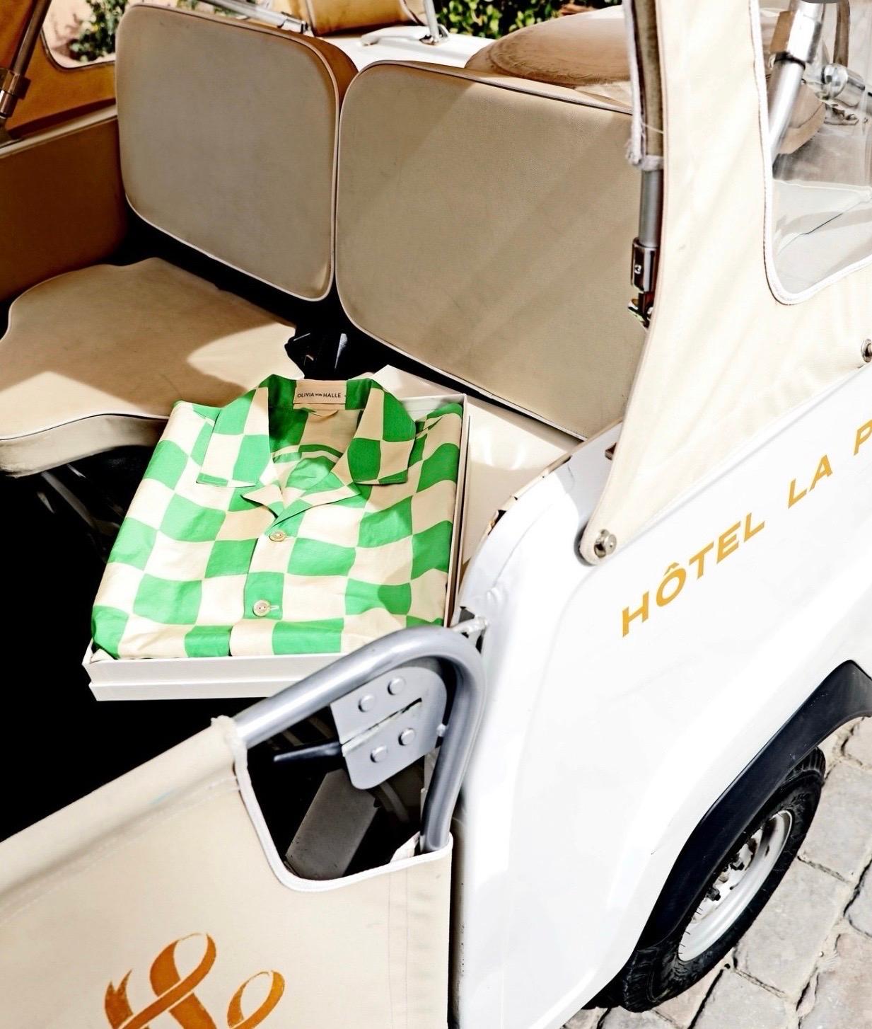 Olivia Von Halle, tailleur de salon en voile de soie imprimé floral, taille M, état neuf en vente 5