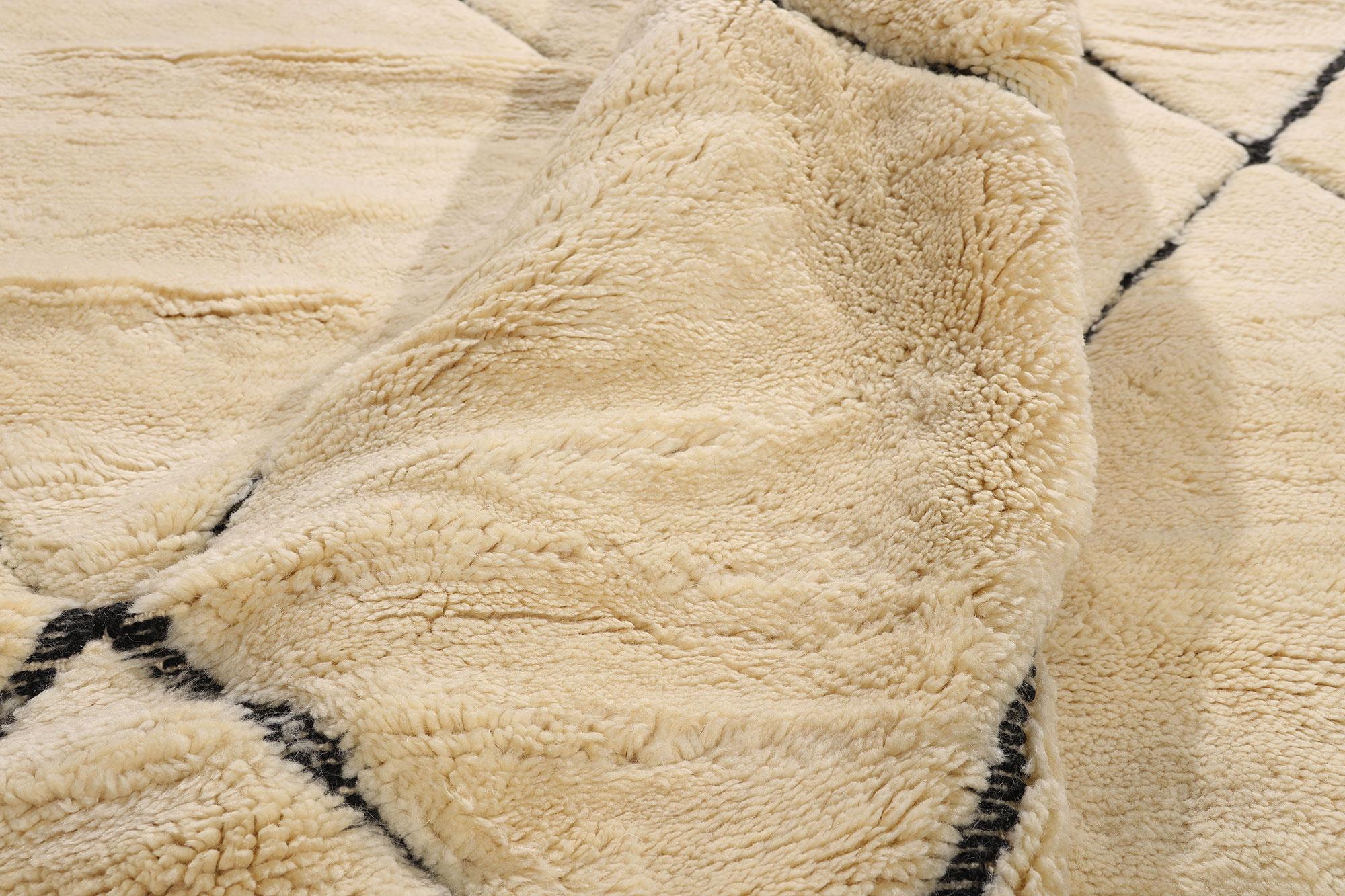Laine Tapis marocain Beni Mrirt sculpté à la main, mi-siècle moderne, 9'02 x 11'08 en vente