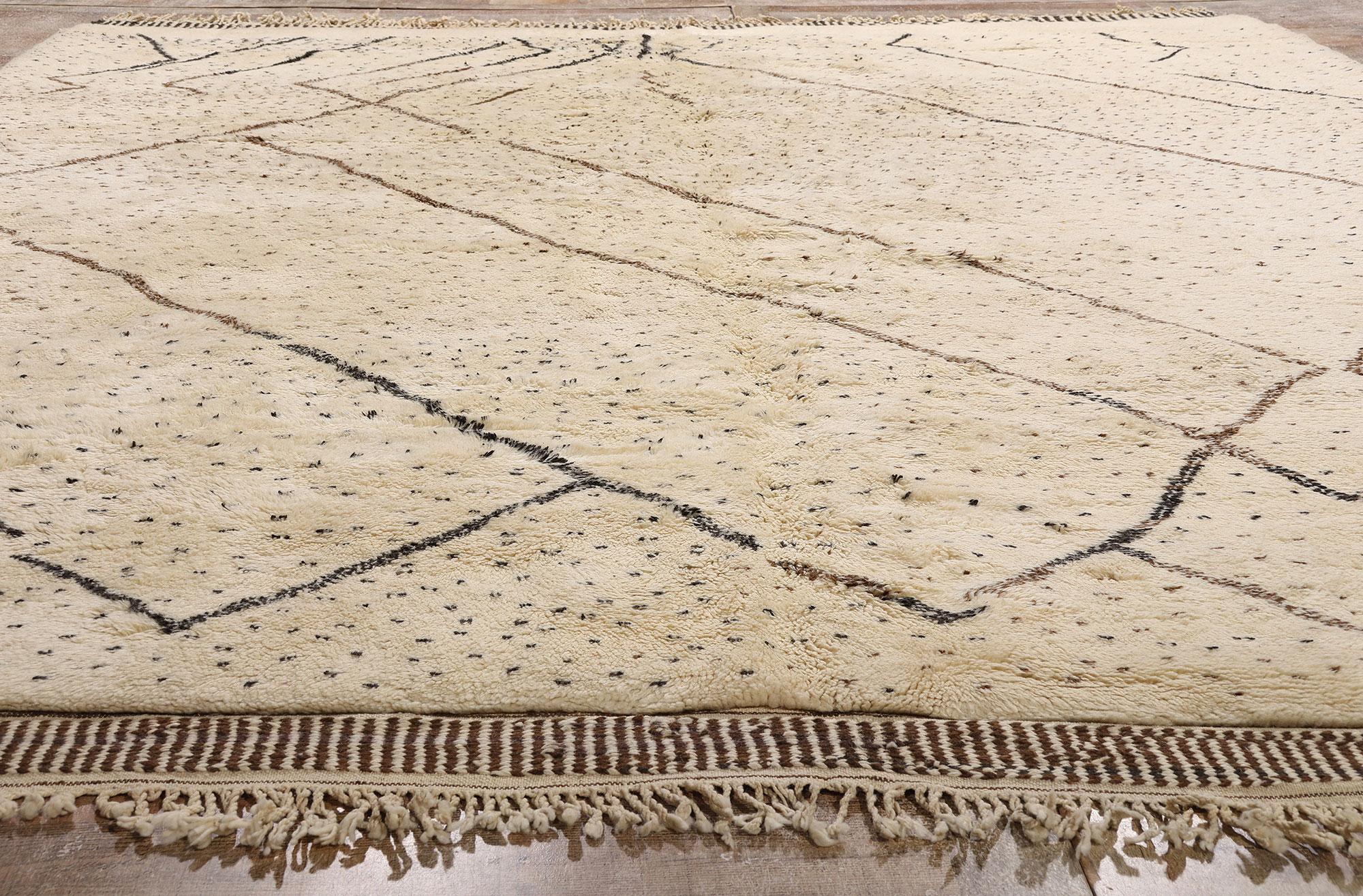 Tapis berbère marocain, breloque nomade rencontre le style moderne du milieu du siècle dernier en vente 6