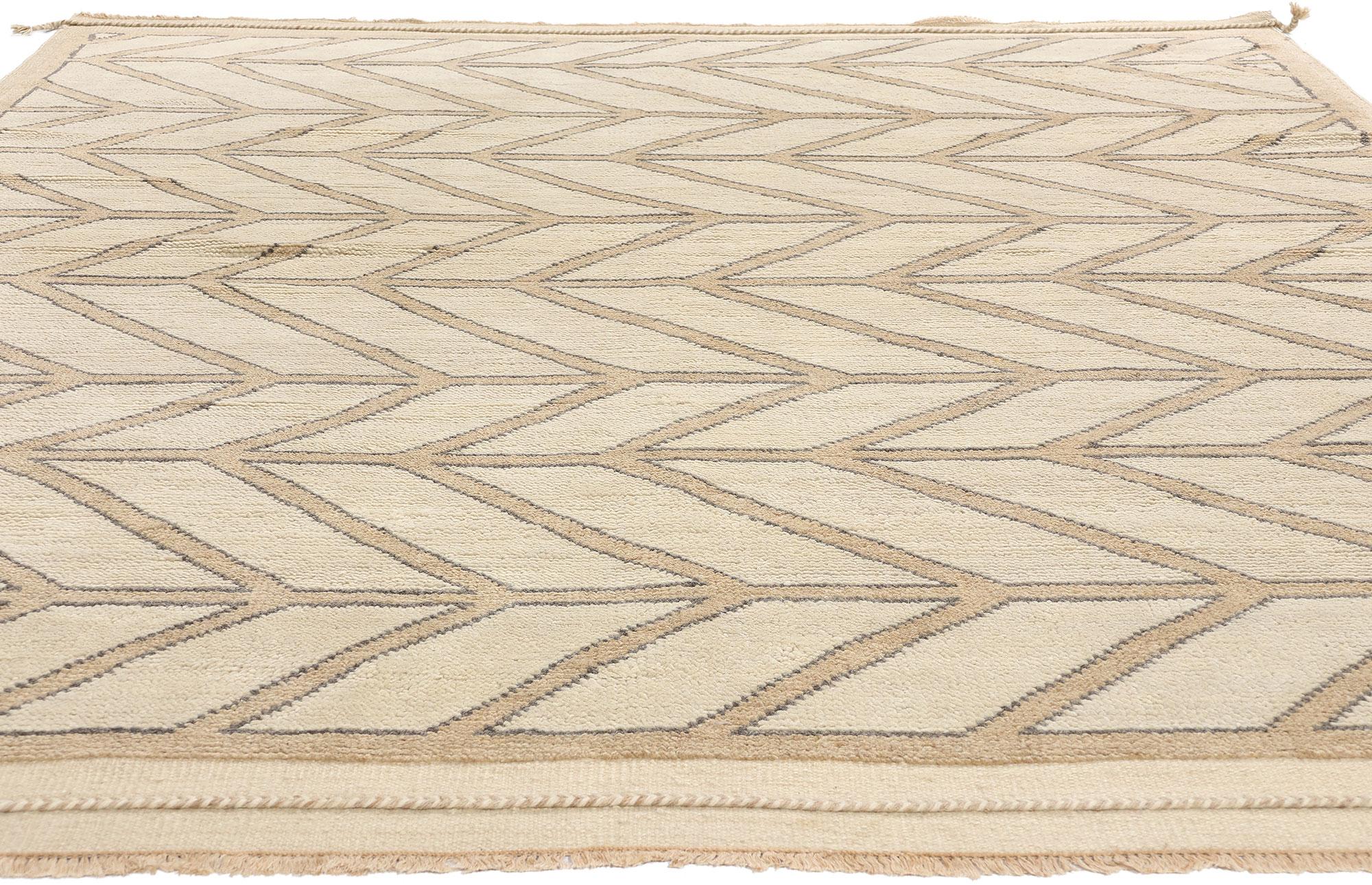 Neuer organischer moderner marokkanischer Wüsten-Teppich mit Fischgrätenmuster, 08'01 x 10'01 (Böhmisch) im Angebot