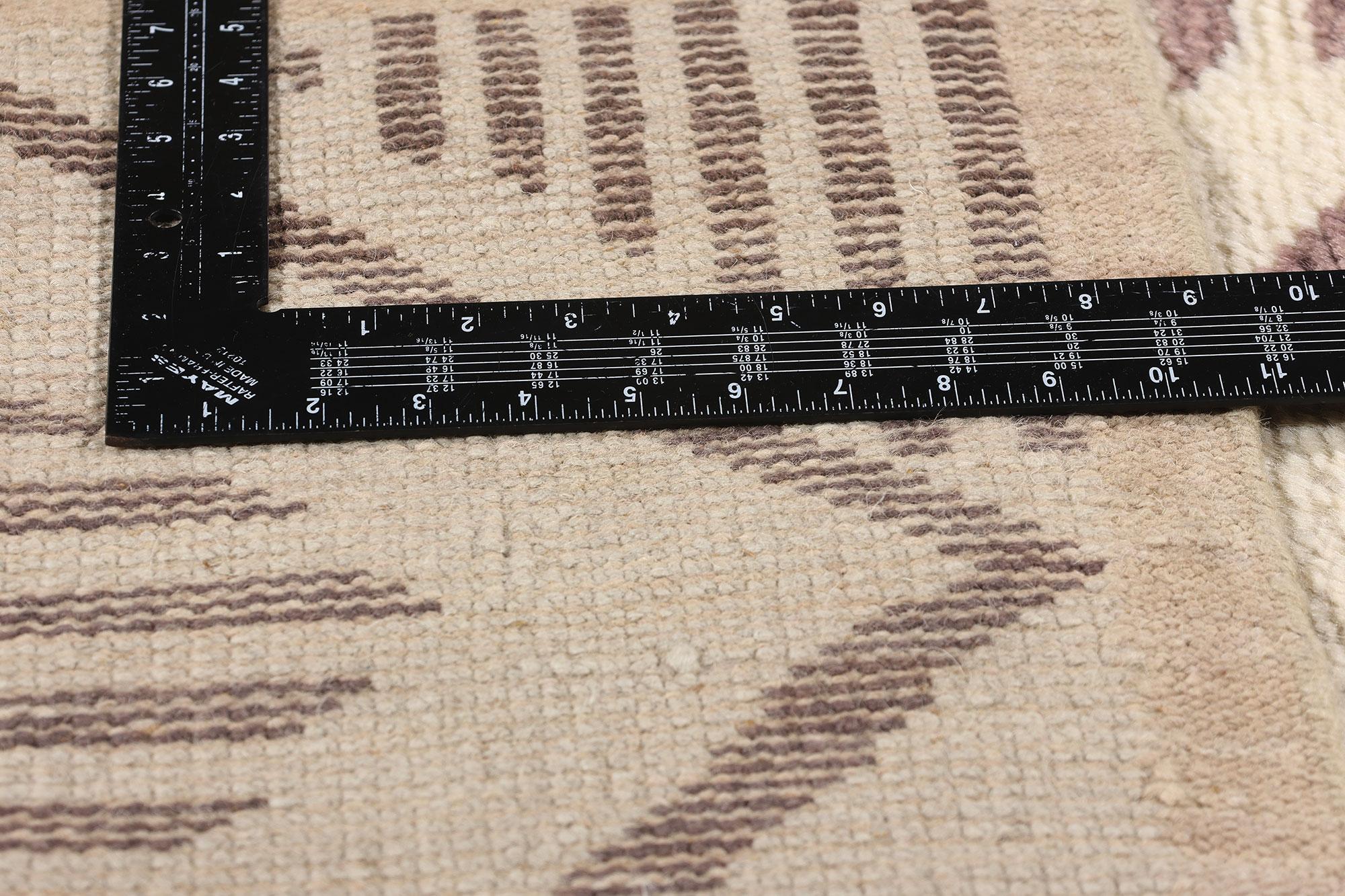New Organic Modern Desert Lattice Moroccan Carpet with Contemporary Style (tapis marocain en treillis du désert au style contemporain) Neuf à Dallas, TX