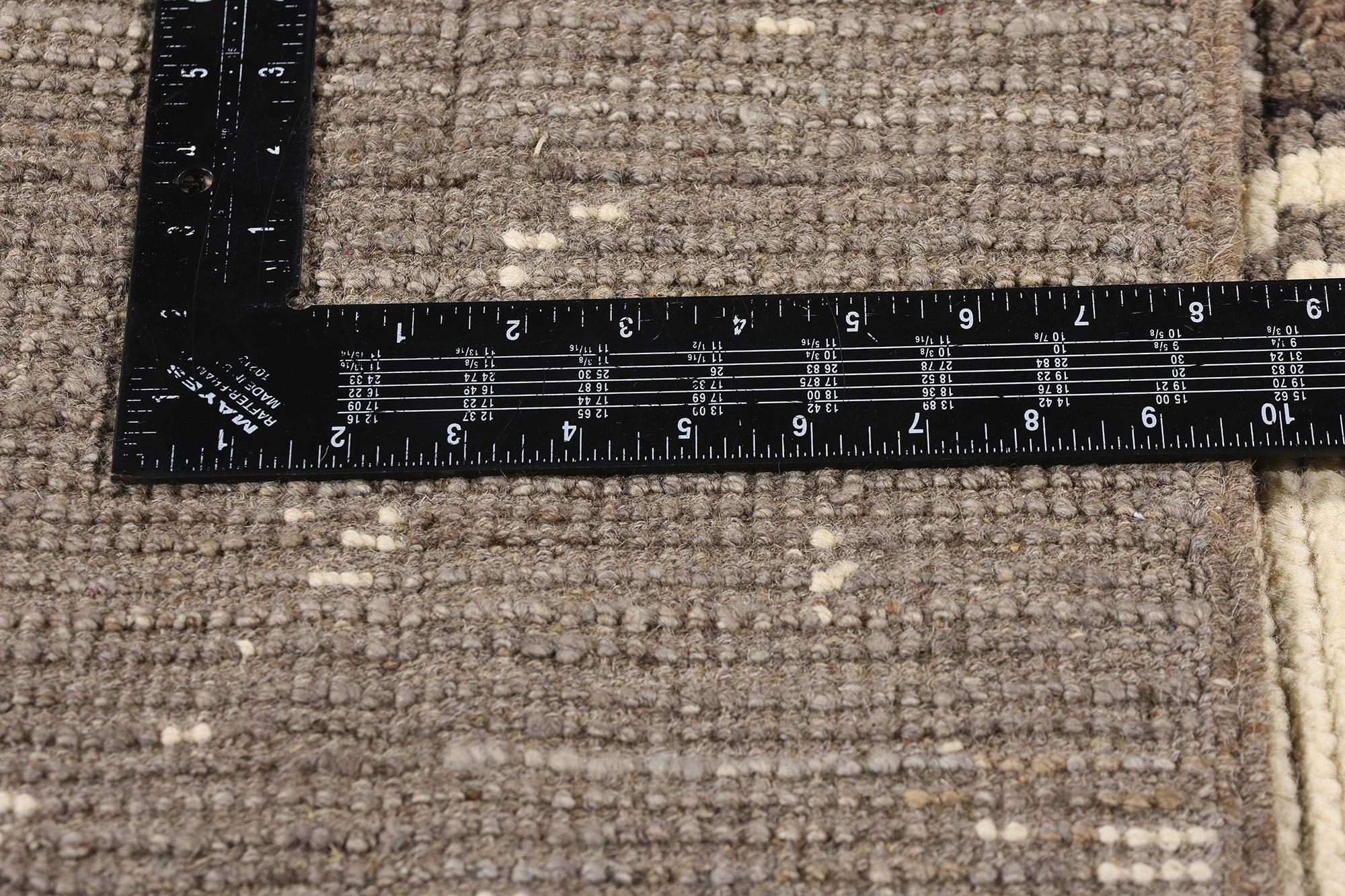 New Organic Modern Moroccan Carpet with Transitional Style Neuf - En vente à Dallas, TX