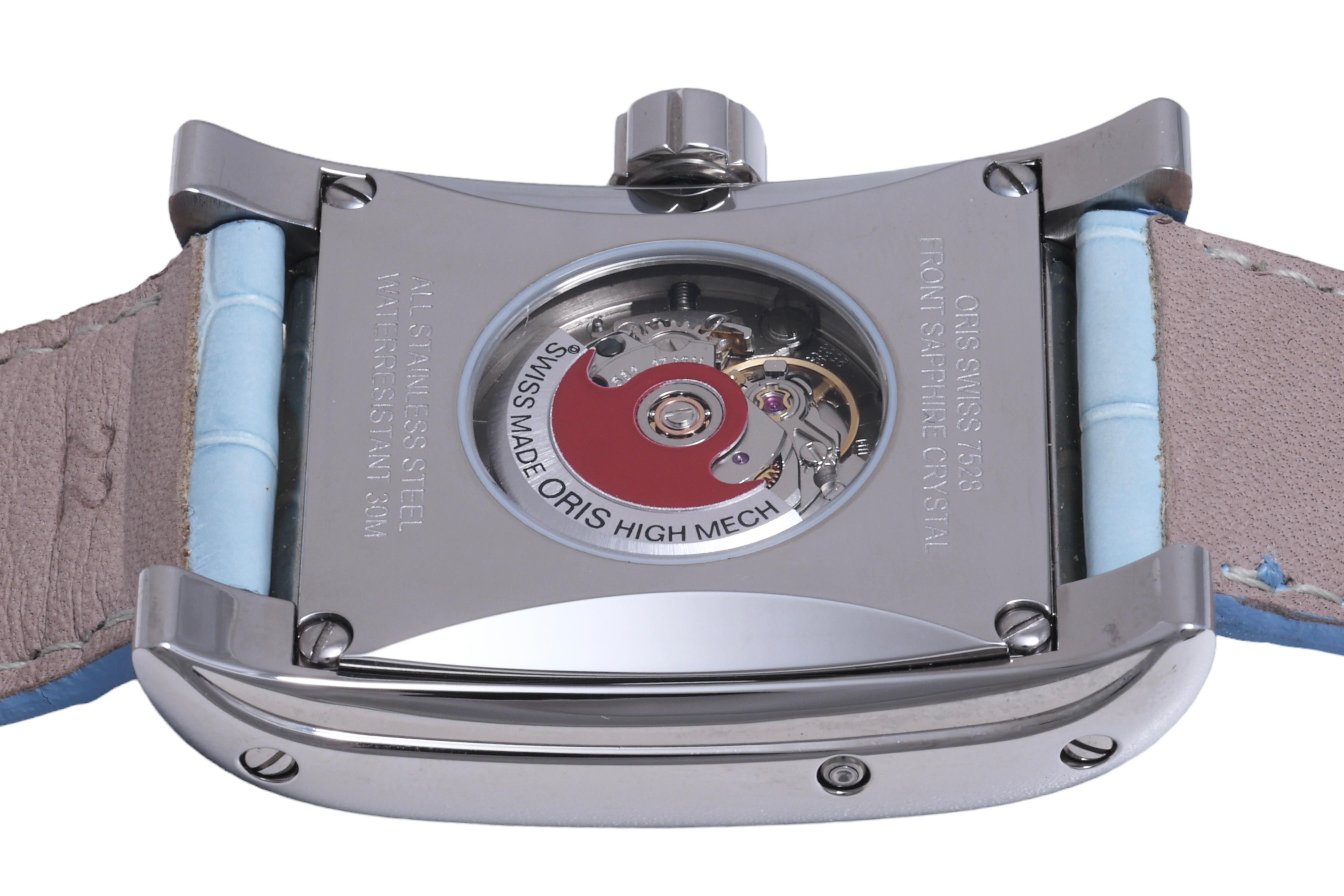 Oris, montre automatique rectangulaire Miles Complication Moonphase Diamond Watch en vente 5