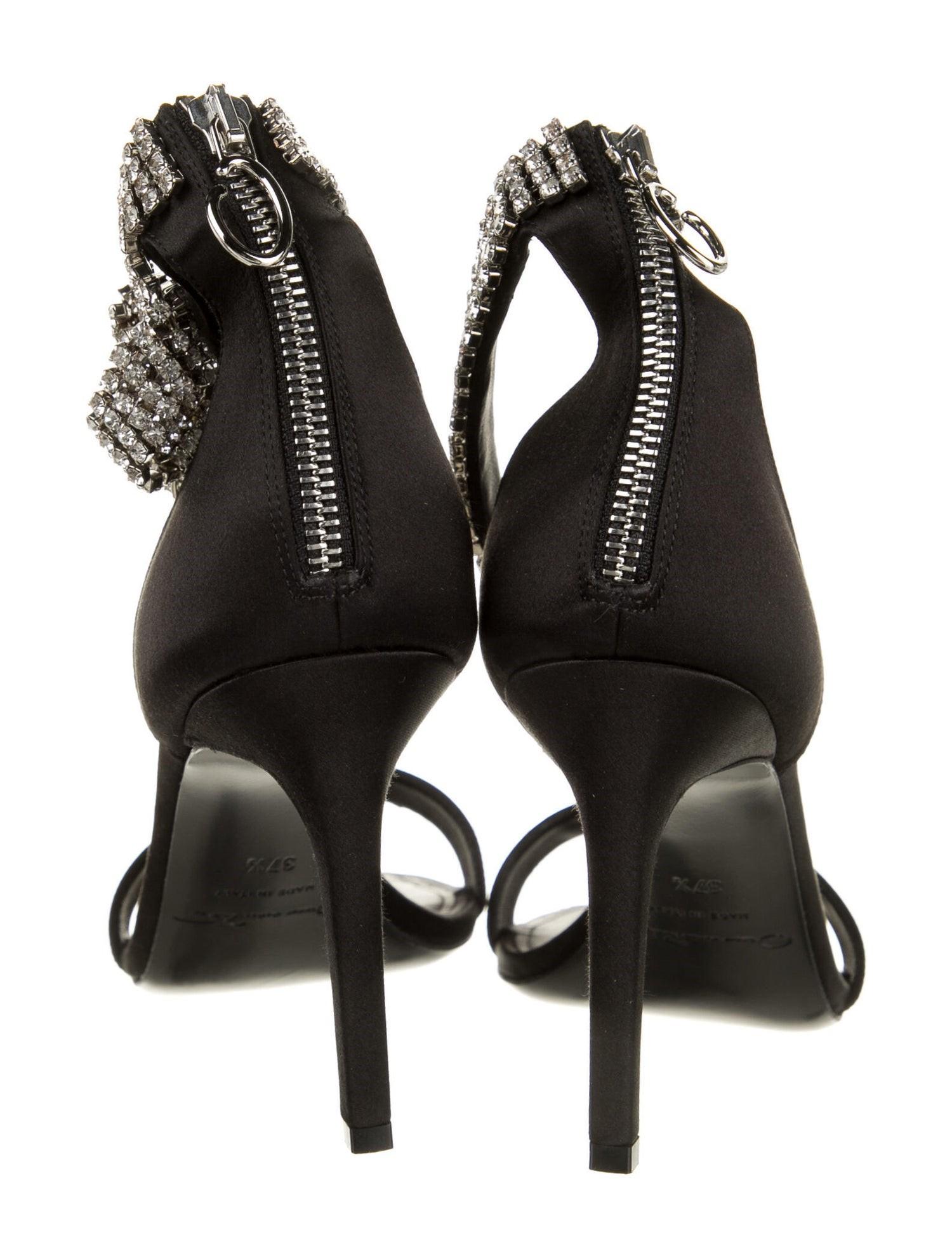 Nuevo Oscar De La Renta 2019 Bombas de tacón de pasarela de satén de cristal Tamaño 37.5 $1795 en venta 4