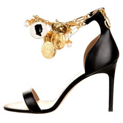 New Oscar De La Renta 2019 Or et noir Runway Coin Heel Pumps Size 38 $1575