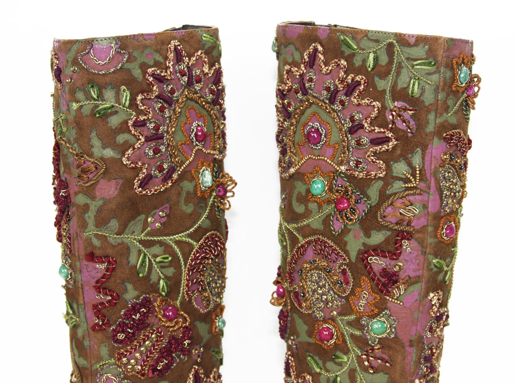 Women's New Oscar De La Renta F/W 2004 Hand Painted Embroidered Boots 36.6 - US 6.5 For Sale