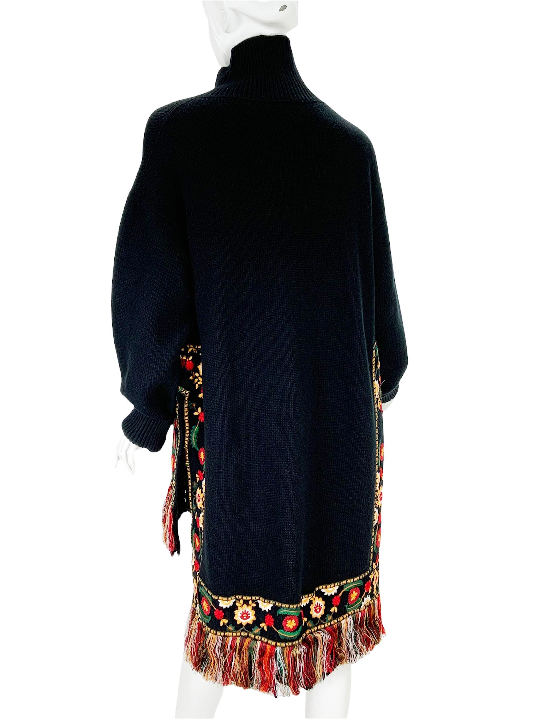 Oscar De La Renta - Pull à franges brodé et perlé noir, taille haute, automne-hiver 2019, état neuf Pour femmes en vente