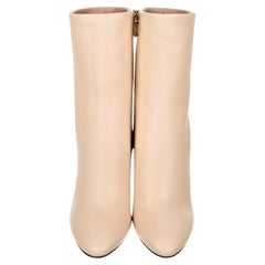 New Oscar De La Renta Fall 2019 Gigi Hadid Leather Booties Boots Size 38.5 $1575