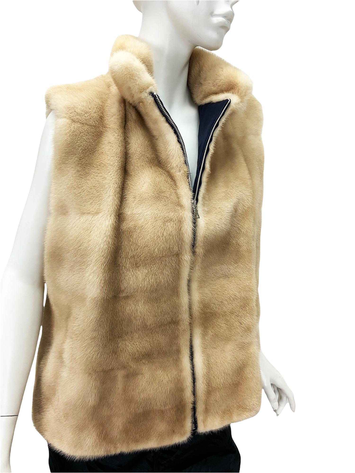 NWT Oscar De La Renta Palomino Mink Detachable Hood Vest size M For Sale 2