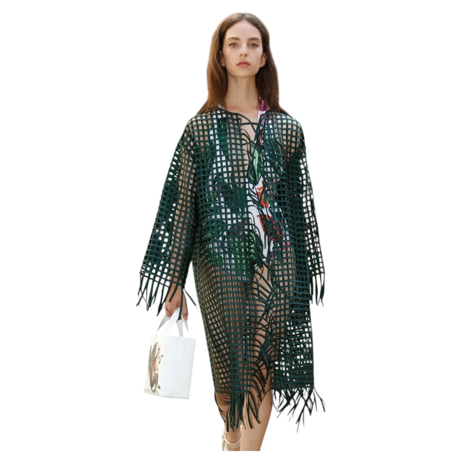When was Oscar by Oscar de la Renta clothing made?