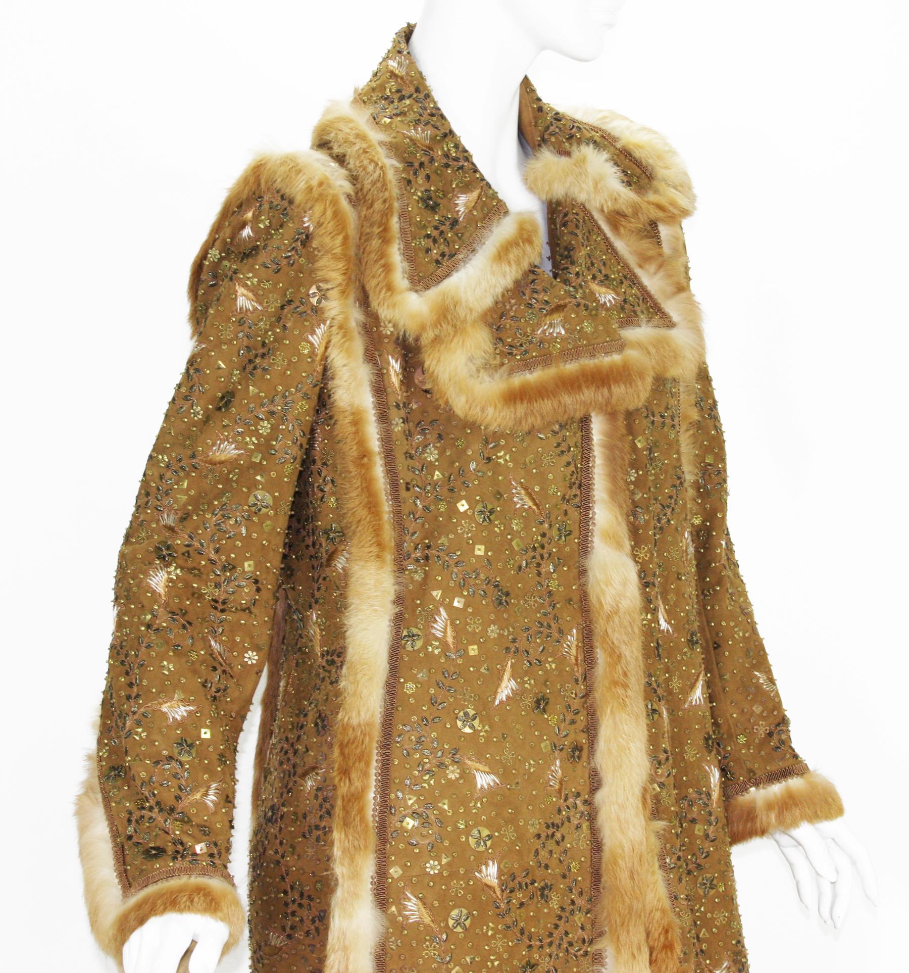 New Oscar De La Renta Runway F/W 2003 Fully Embellished Suede Long Coat w/ Fur  For Sale 4