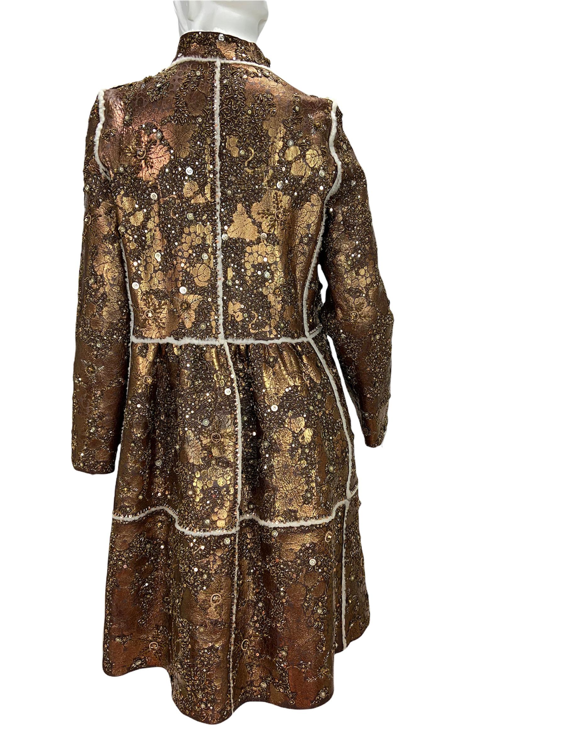 Oscar De La Renta Runway F/W 2008 Shearling Fully Embellished Coat size 6 and 10 In New Condition For Sale In Montgomery, TX