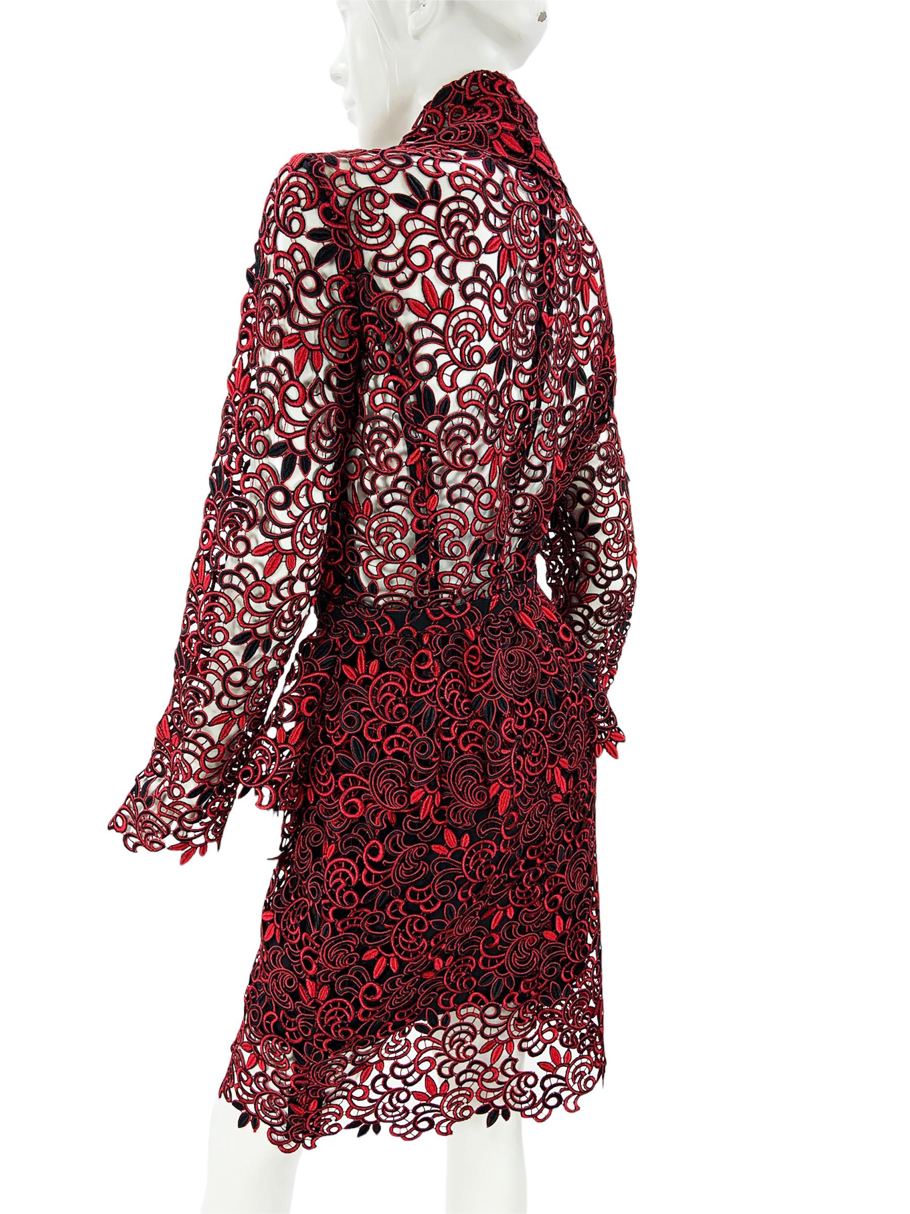 New Oscar de la Renta Runway F/W 2014 Lace Red Black Belted Skirt Suit US 6 In New Condition For Sale In Montgomery, TX