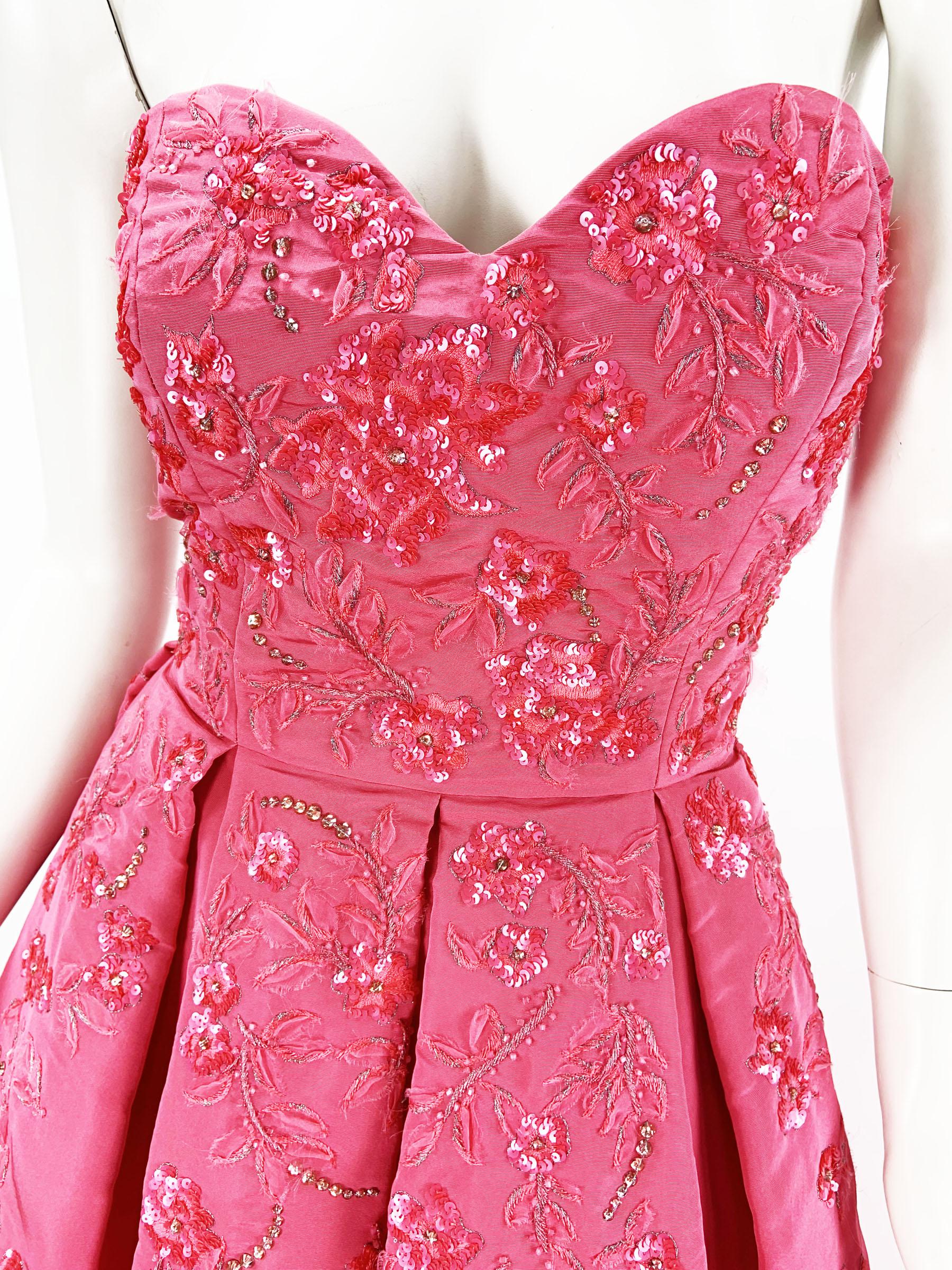 New Oscar De La Renta Silk Taffeta Embellished Pink Dress Gown US 6 For Sale 3
