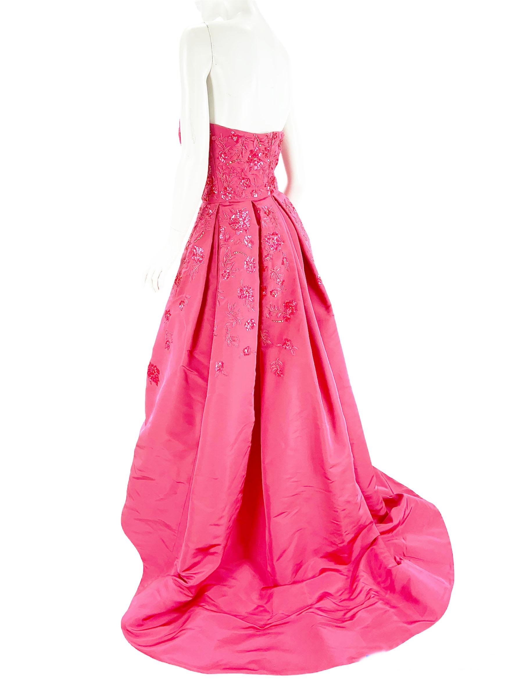 Nuevo Oscar De La Renta Vestido rosa de tafetán de seda adornado US 6 en Nuevo estado para la venta en Montgomery, TX