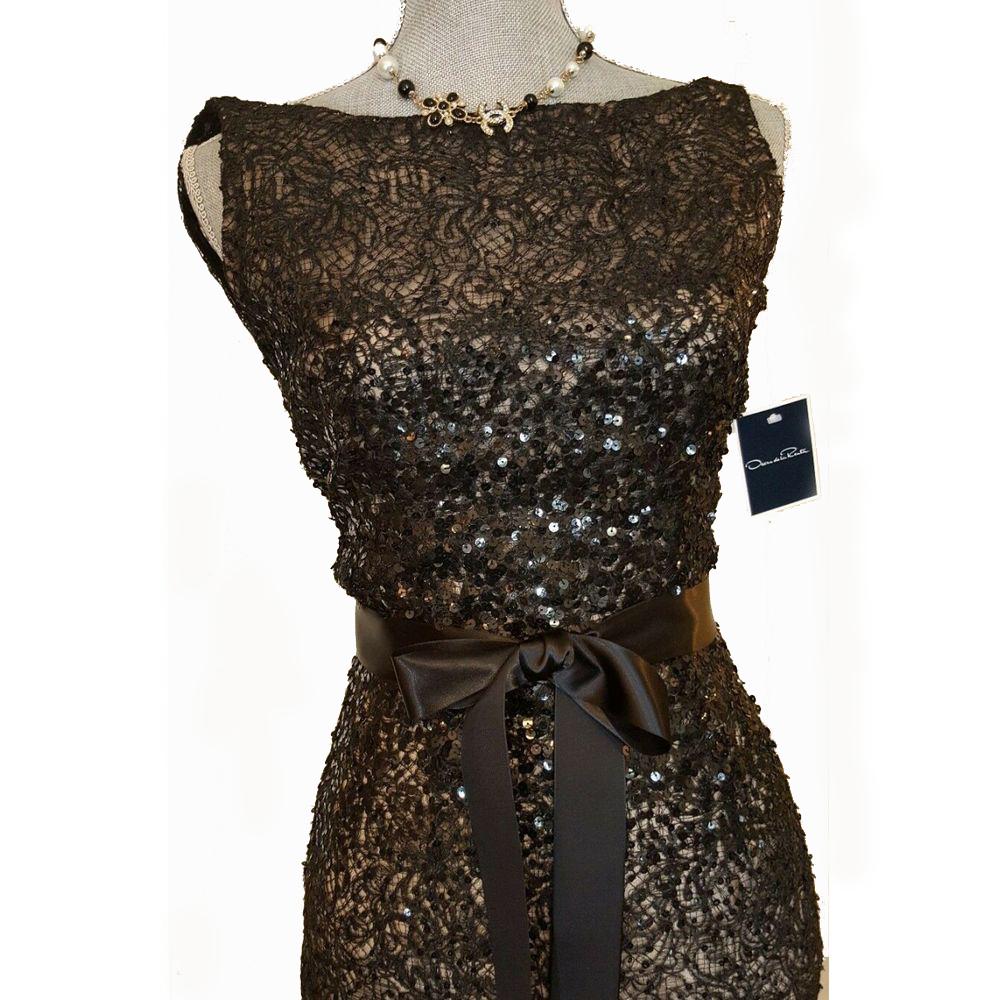 Neu OSCAR DE LA RENTA STUNNING SCHWARZES ACE SEQUIN SEIDENKLEID US S im Zustand „Neu“ in Montgomery, TX
