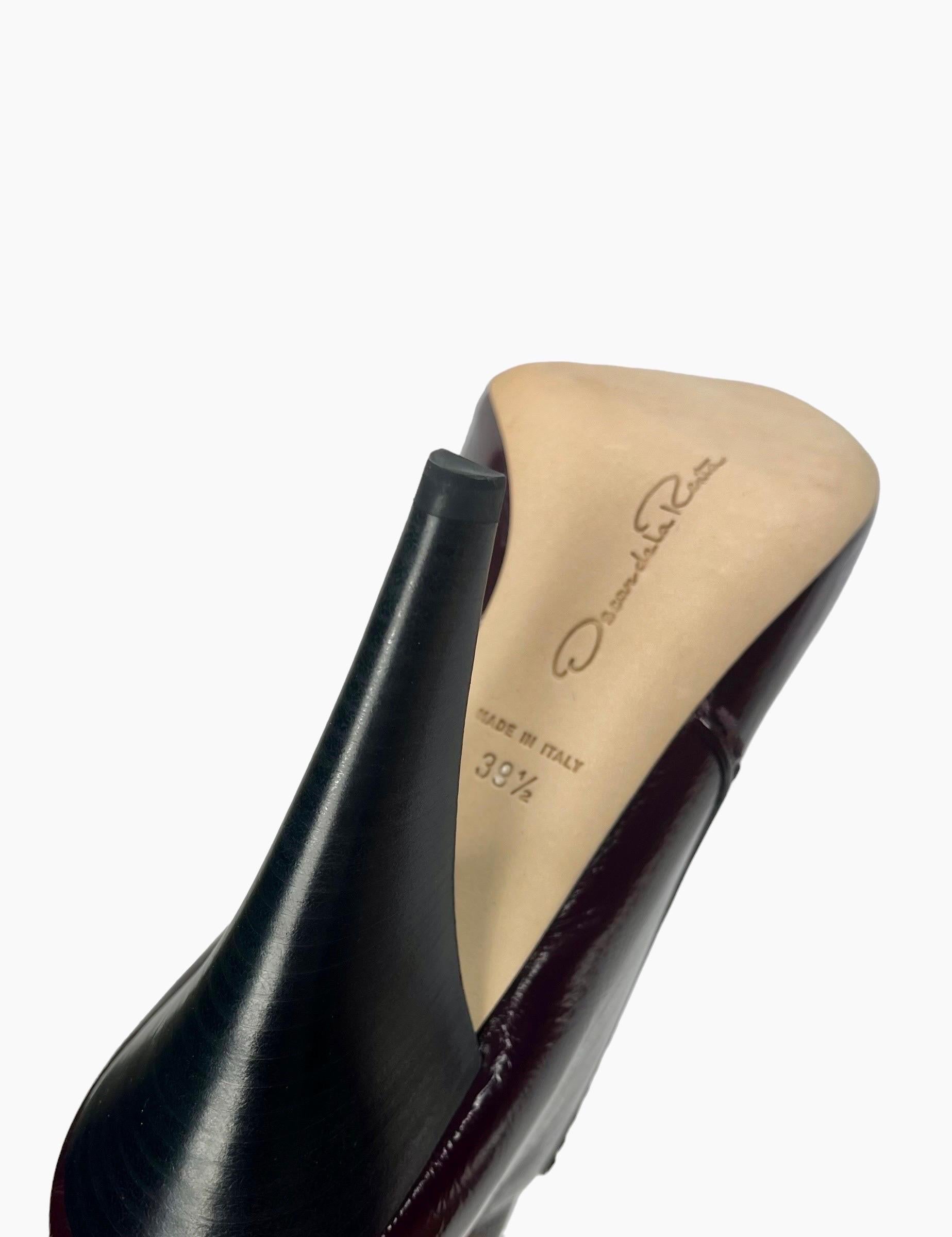 New Oscar de la Renta Wine Patent Leather Knee Length Boots 8.5 and 9.5 In New Condition For Sale In Montgomery, TX