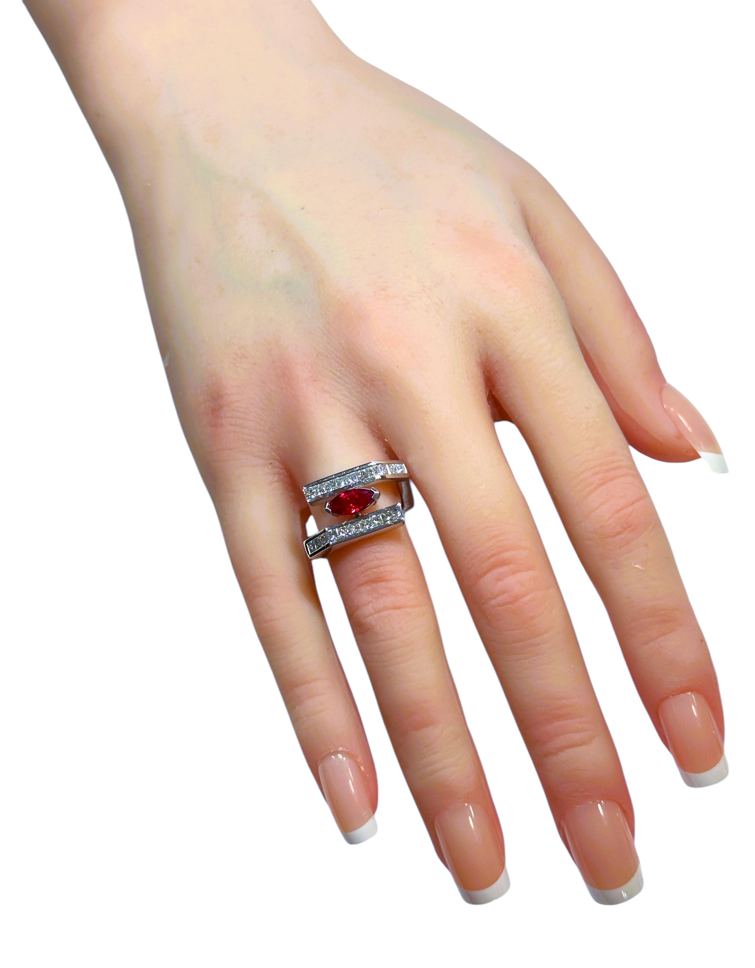 New Oscar Friedman Burma Ruby & .99 Carat Diamond Platinum Ring w Appraisal in vendita 2