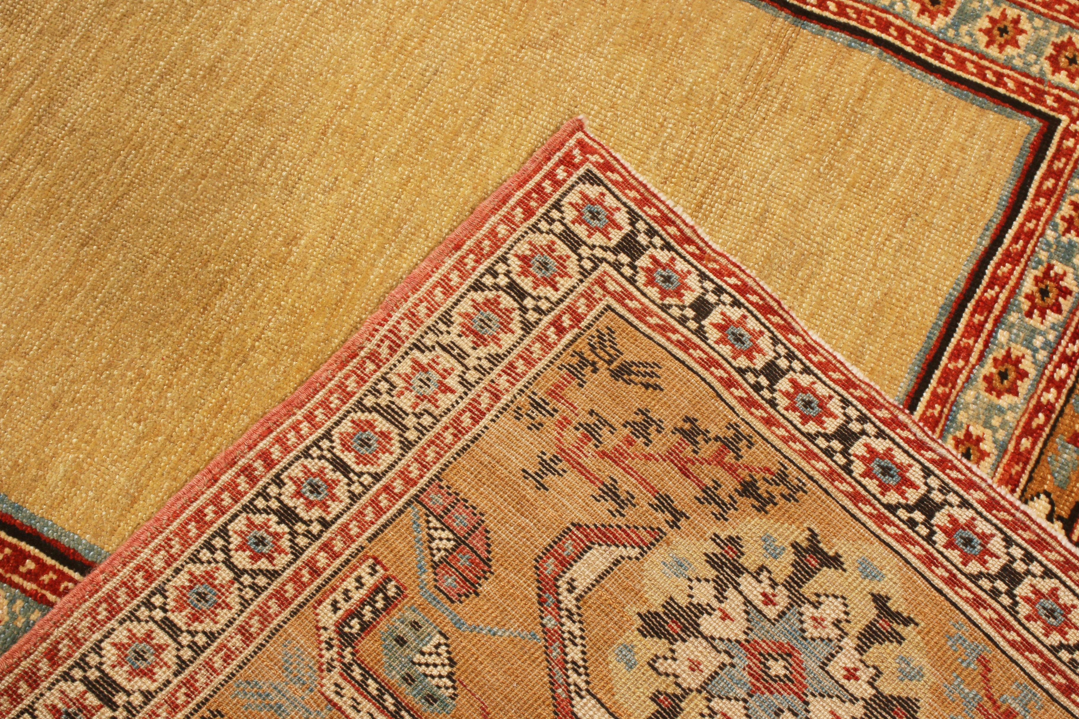 Laine Tapis & Kilim's Nouveau Ottoman Transitional en cuivre et laine rouge en vente