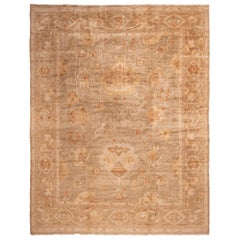 Rug & Kilim's Nueva Alfombra Floral de Lana Marrón de Transición Oushak con Siglo XIX