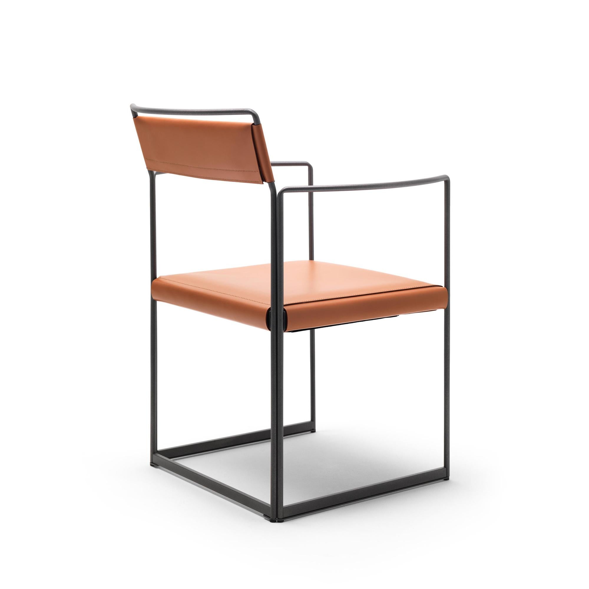 New Outline was developed by maximizing the integration of form and function while using minimum material. The steel rod frames define a contour that is slender and light, becoming armrests and backrest as a simple and fluid line. The fully