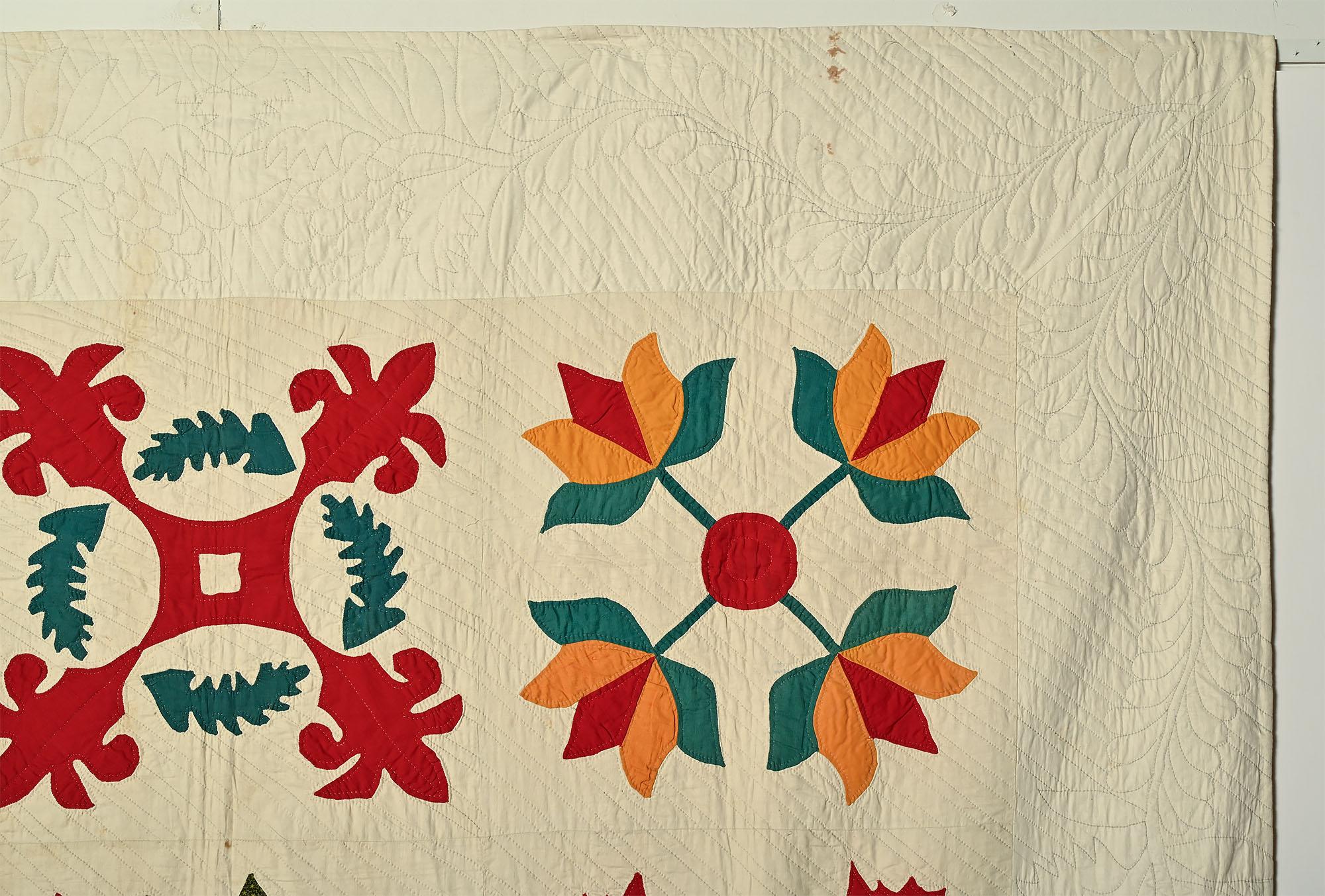 New Oxford, Pa. Sampler Quilt In Excellent Condition In Darnestown, MD