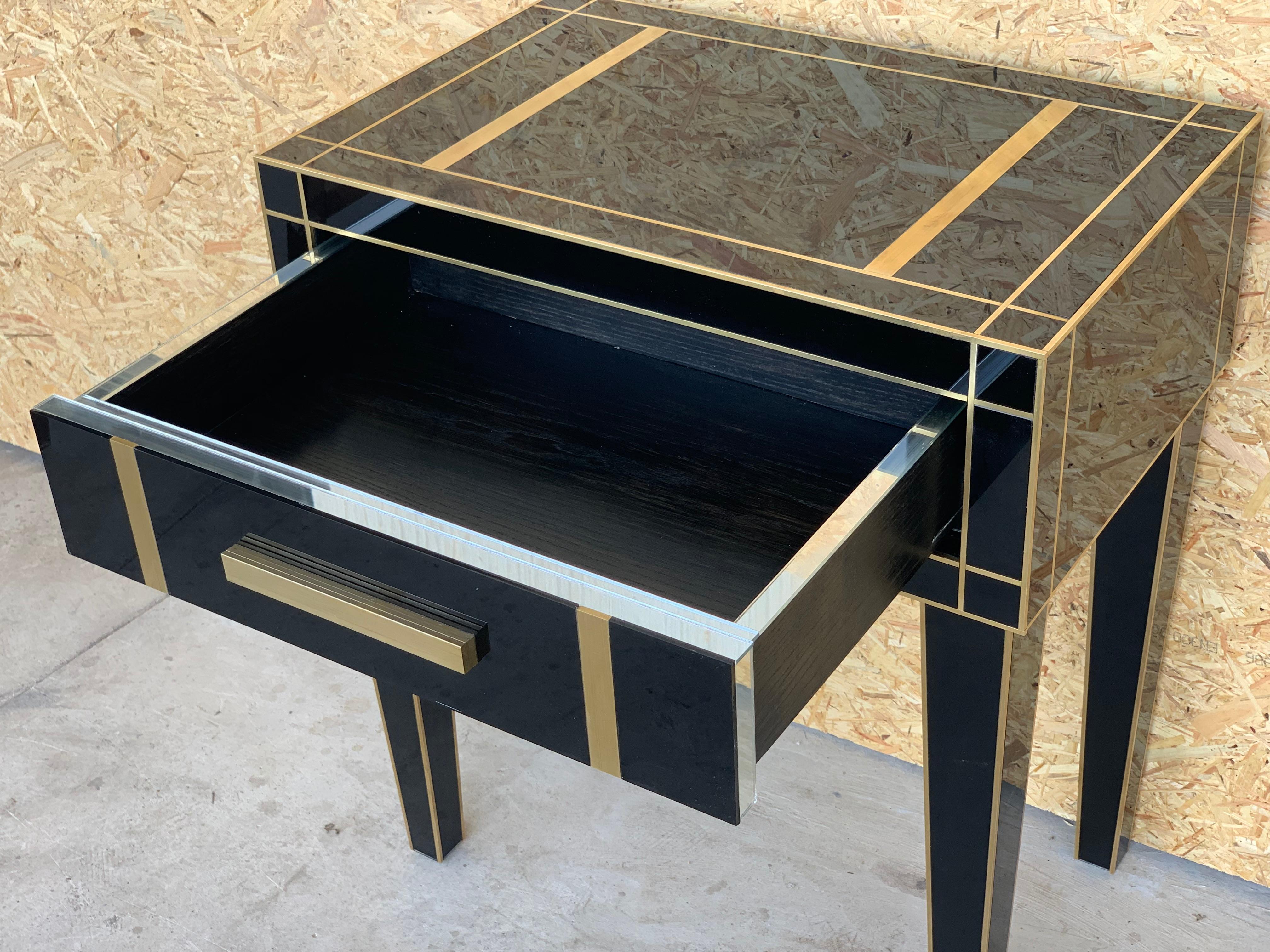 New Pair Mirrored Nightstand in Black Mirror and Chrome with Drawer at