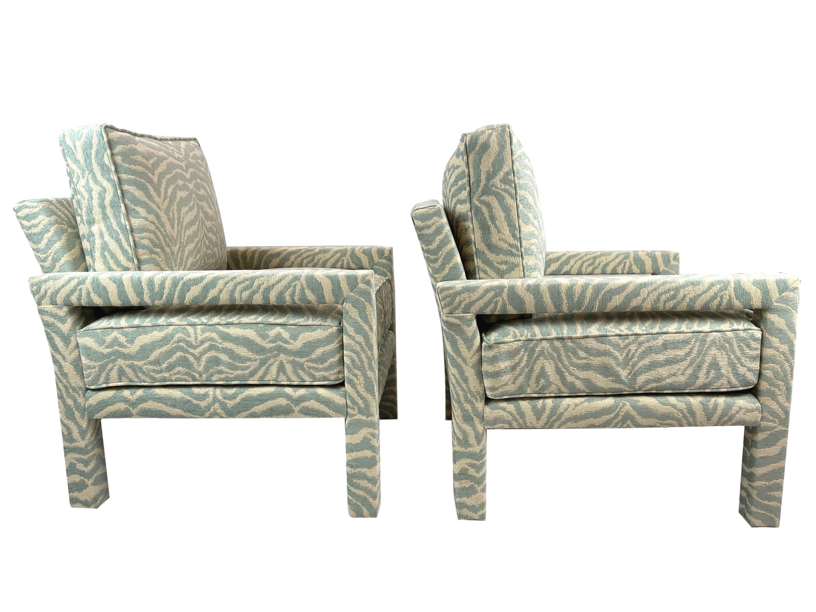 Mid-Century Modern New Pair of Milo Baughman Style Parsons Chairs in Designer Celadon Zebra Fabric For Sale