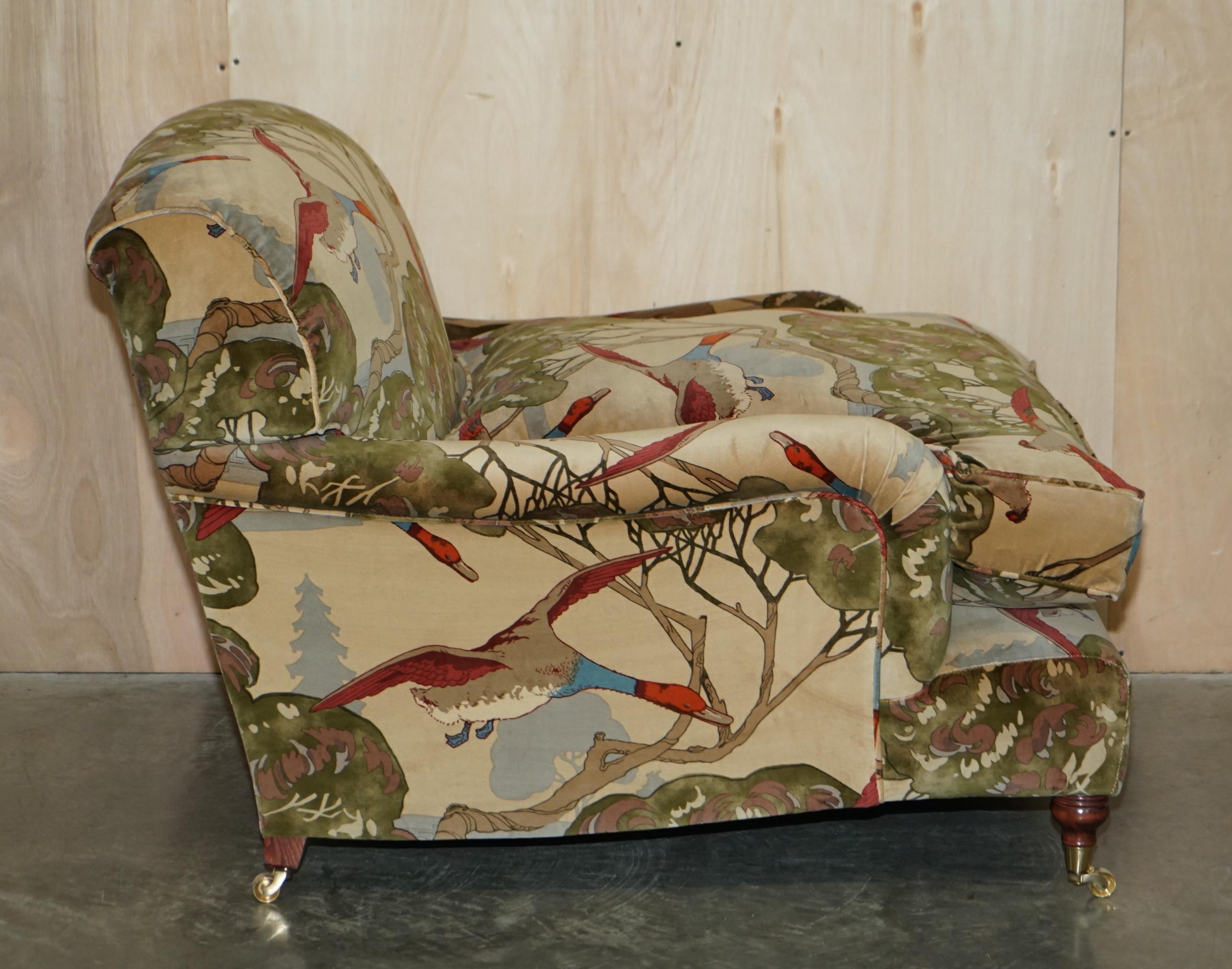 New Pair of Mulberry Custom Howard Love Seat Armchairs Flying Ducks Silk Velvet 11