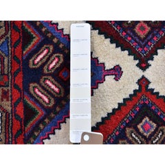 New Persian Hamadan Geometric Medallions Design Pure Wool Ivory Hand Knotted Rug