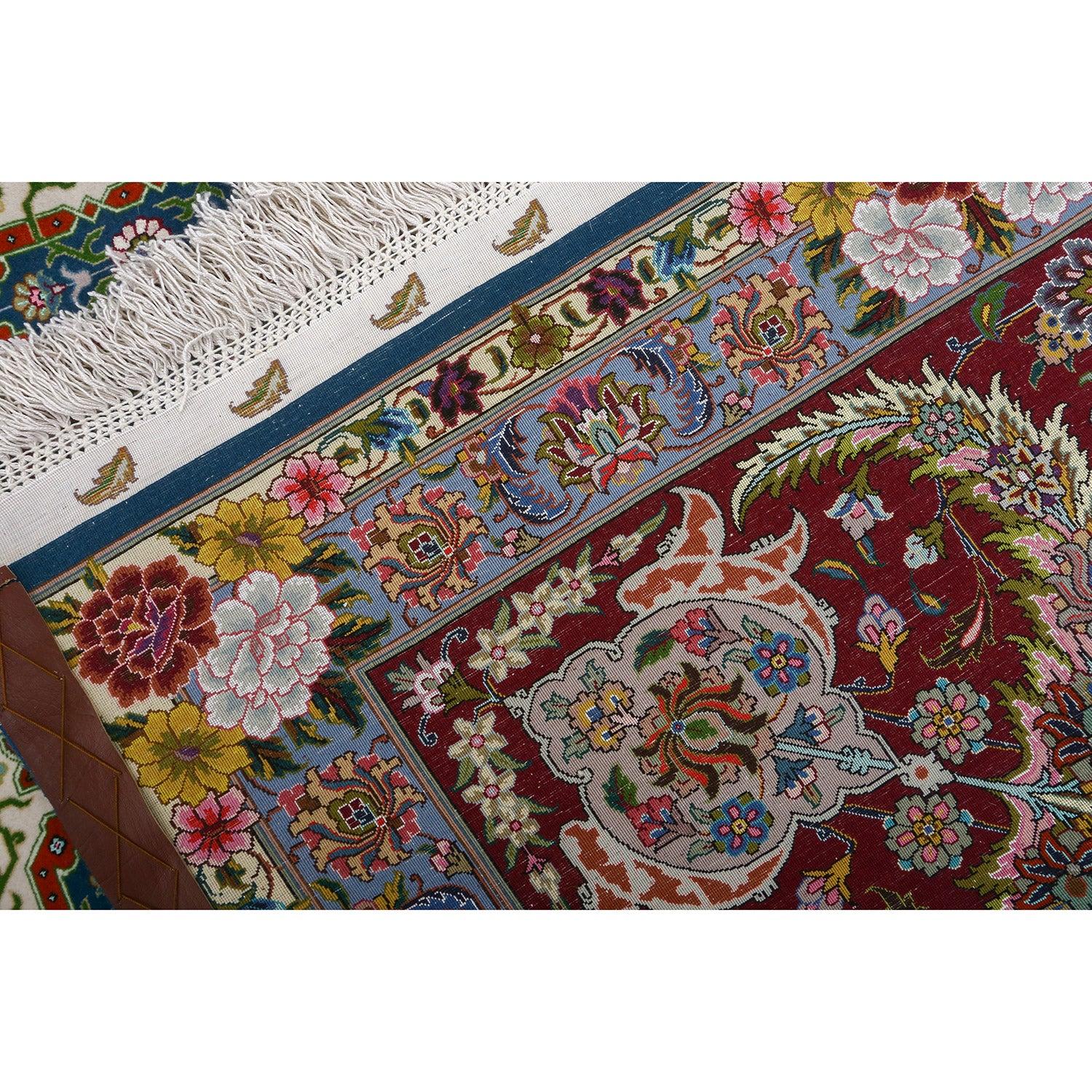 Nuovo Tappeto Tabriz Pournami in lana e seta 15'9 X 10'9

Key Detail:
Pile: Lana e seta
Fondazione: Seta
Origine: Tabriz Pournami
Design: gholestan
Età approssimativa: Nuovo 
Qualità (KPI): 725
Condizioni: Buono
Dimensioni: 15'9 x 10'9
Numero di